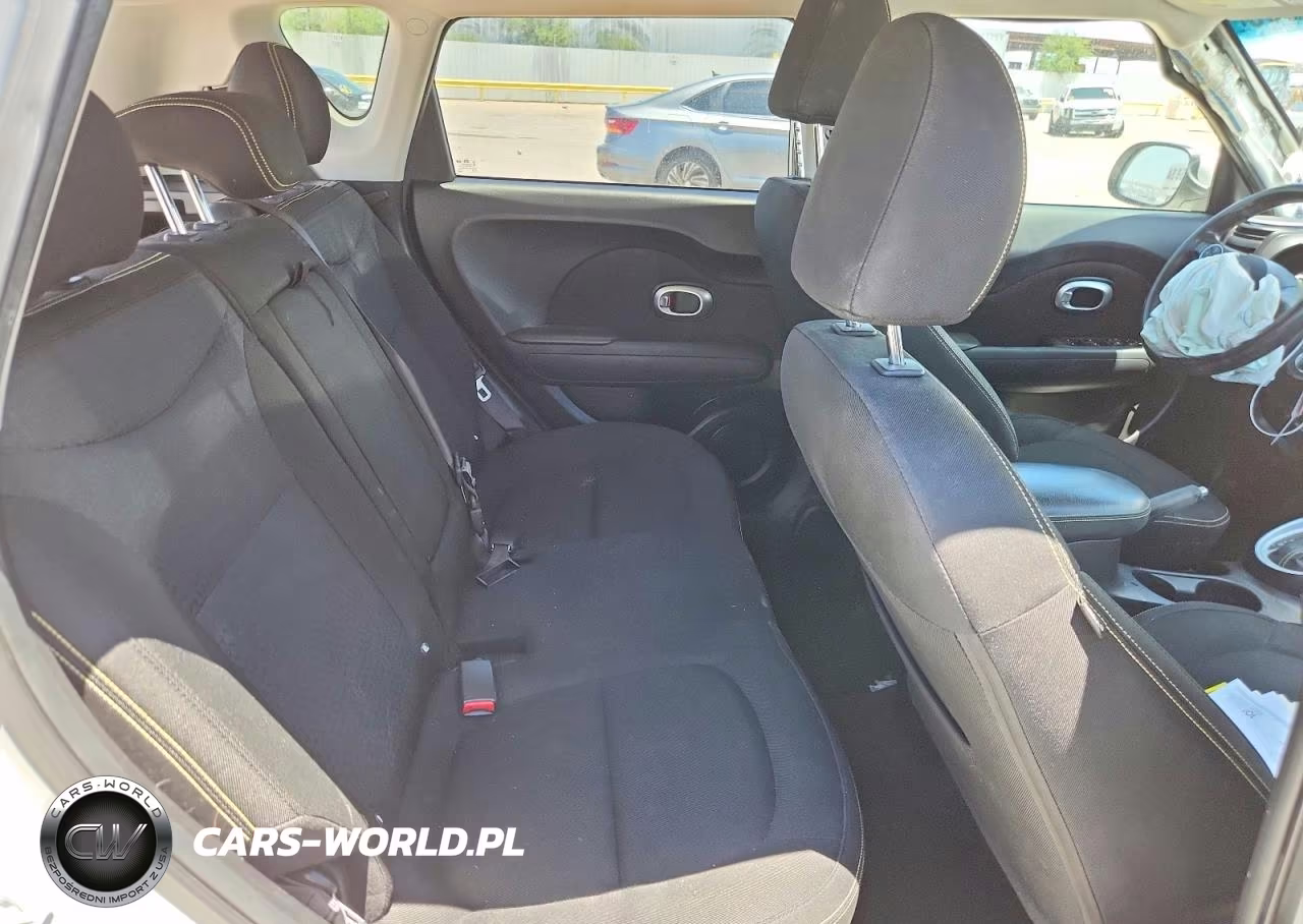2016 Kia Soul + VIN:KNDJP3A58G7293269 - 10