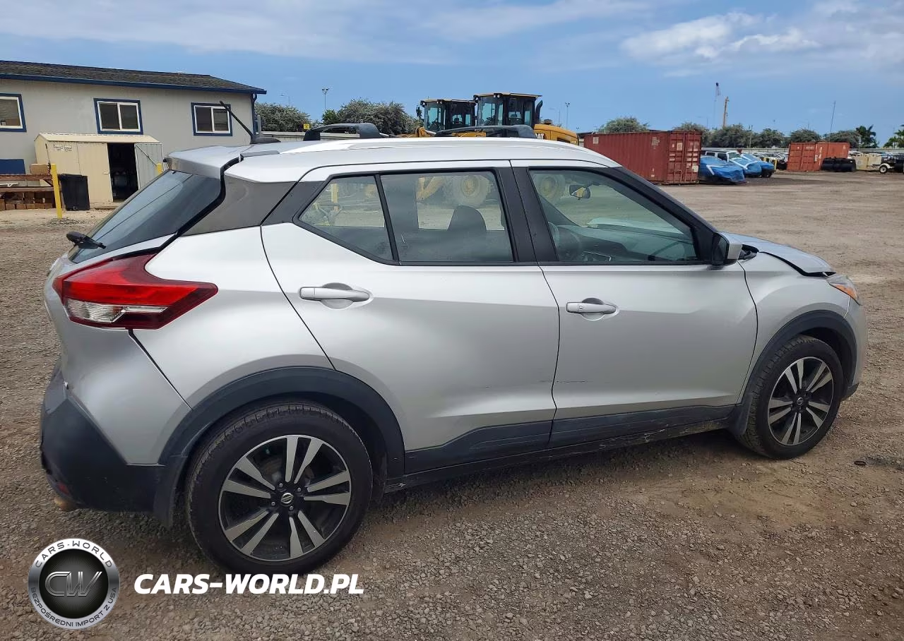2019 Nissan Kicks Sv VIN:3N1CP5CU7KL492507 - 3