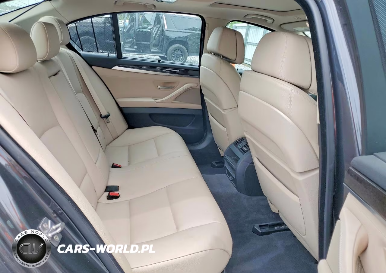 2011 BMW 5 Series VIN:WBAFR7C50BC802935 - 10