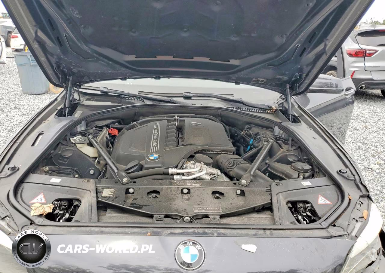 2011 BMW 5 Series VIN:WBAFR7C50BC802935 - 12