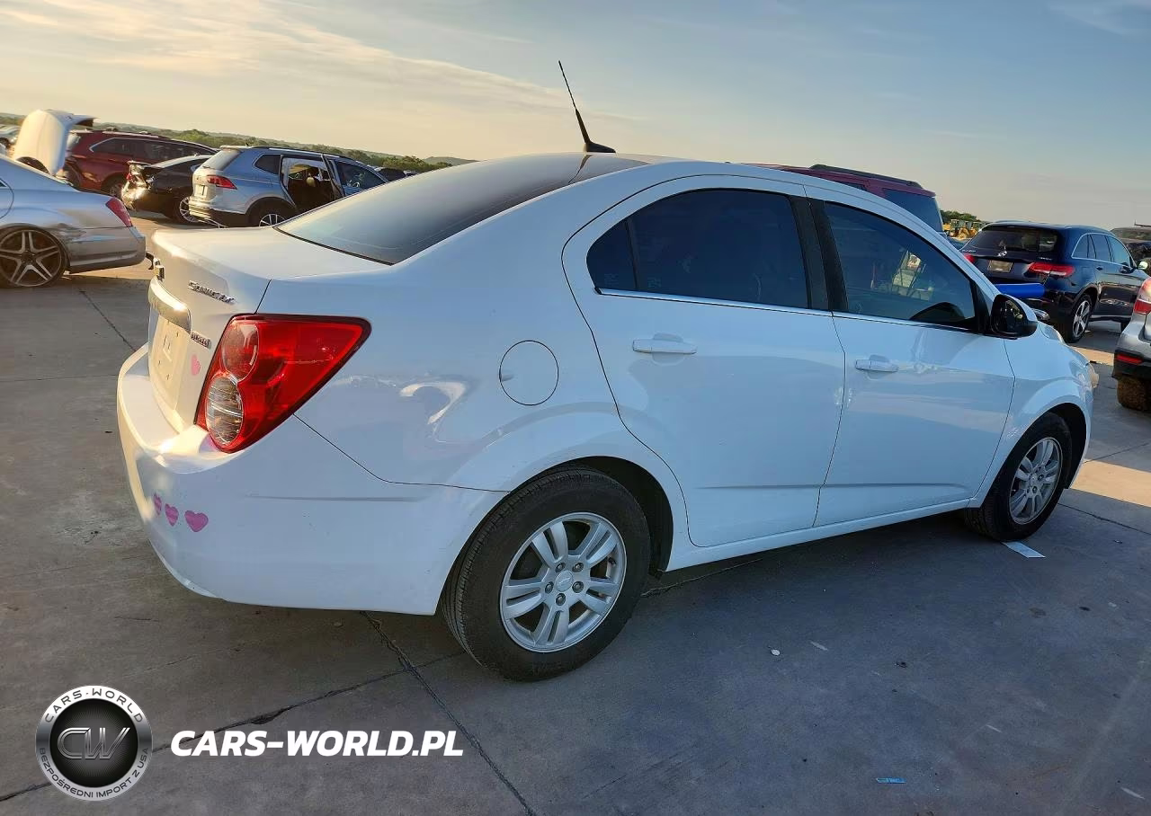 2014 Chevrolet Sonic Lt VIN:1G1JC5SB7E4148114 - 3