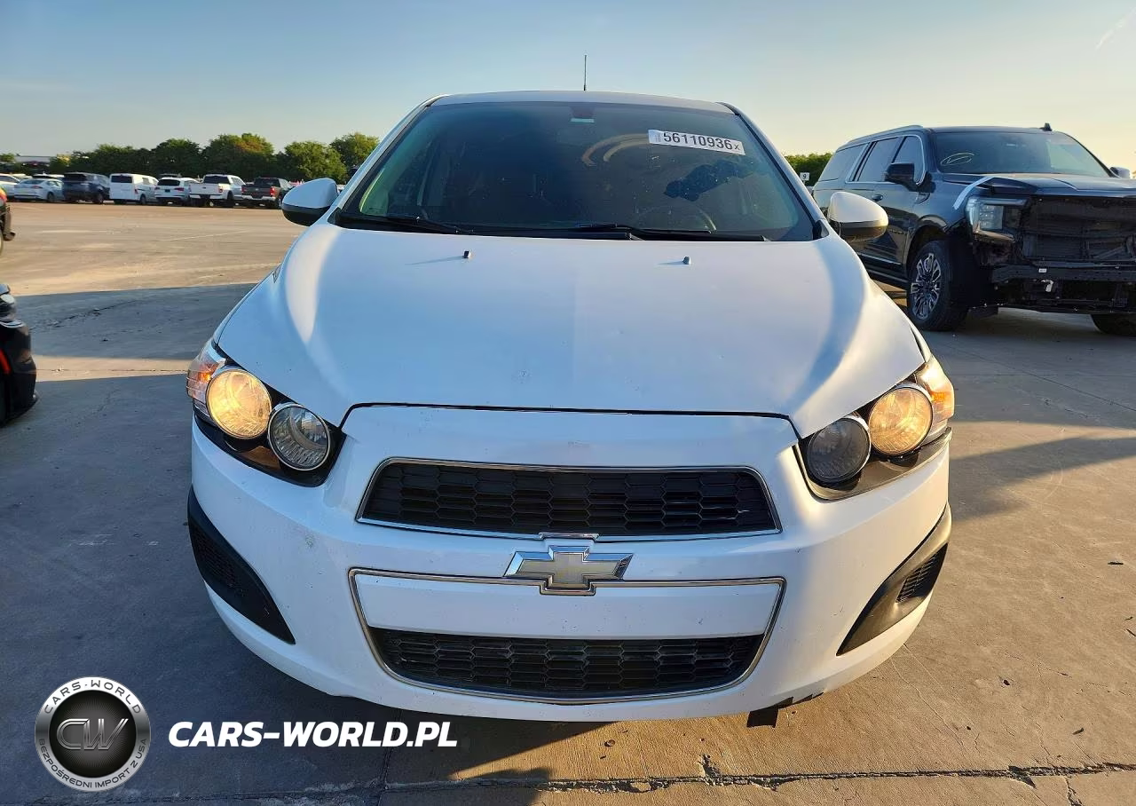 2014 Chevrolet Sonic Lt VIN:1G1JC5SB7E4148114 - 5