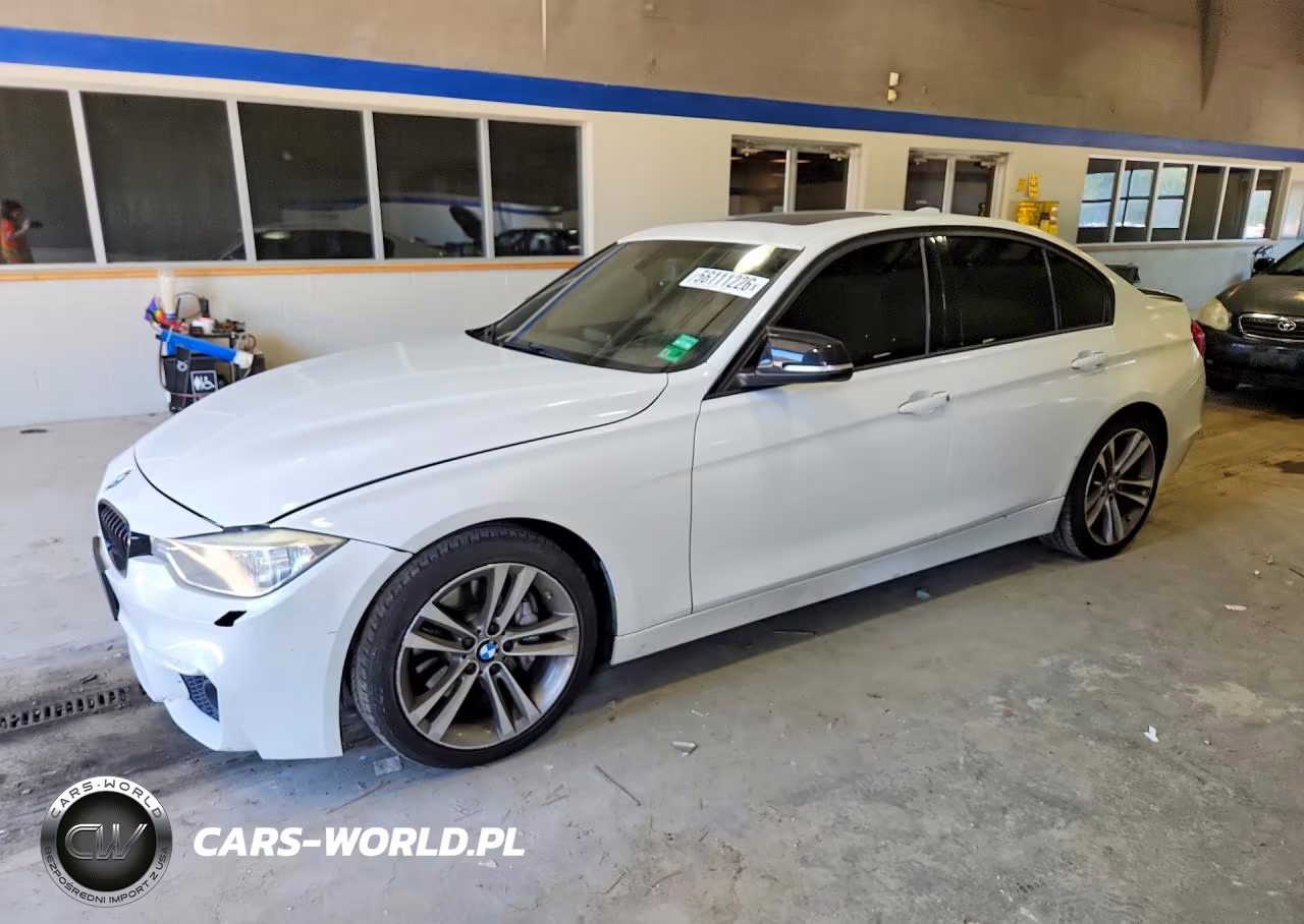 2013 BMW 335 I – zdjęcie 1 z 12