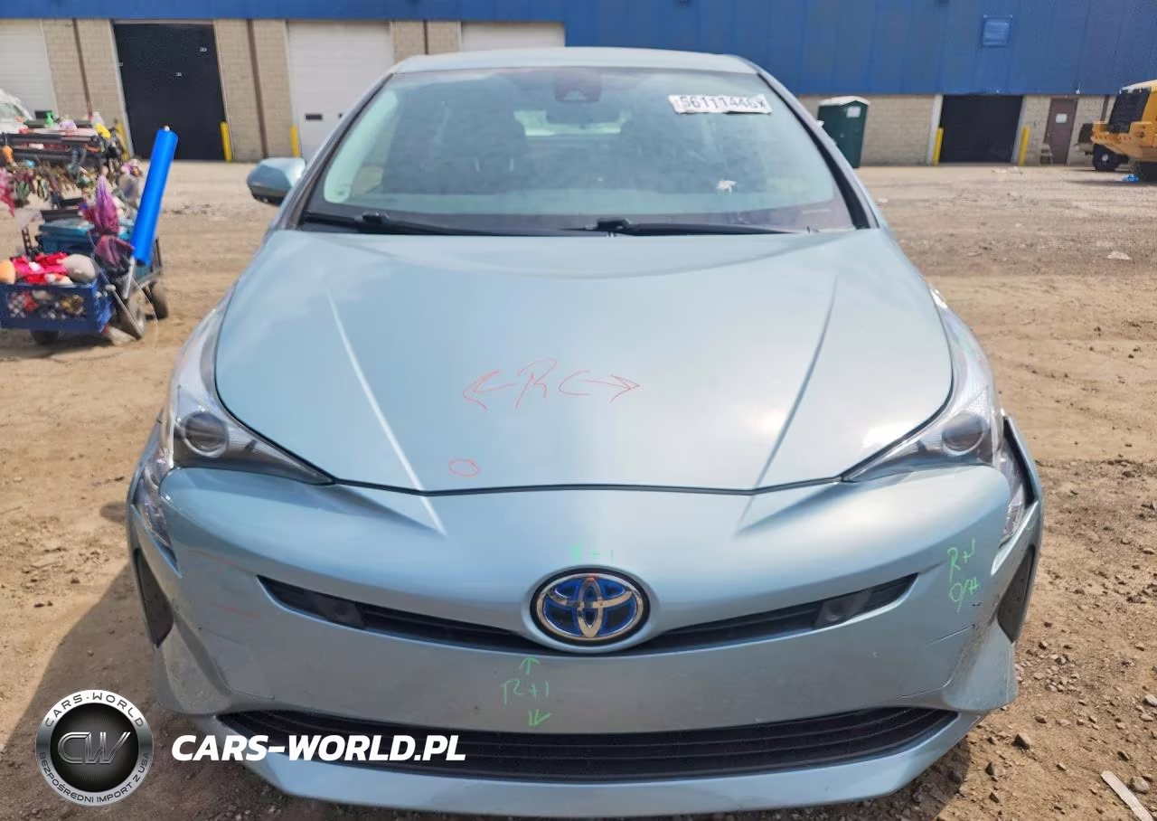 2018 Toyota Prius Two VIN:JTDKBRFU4J3584064 - 5