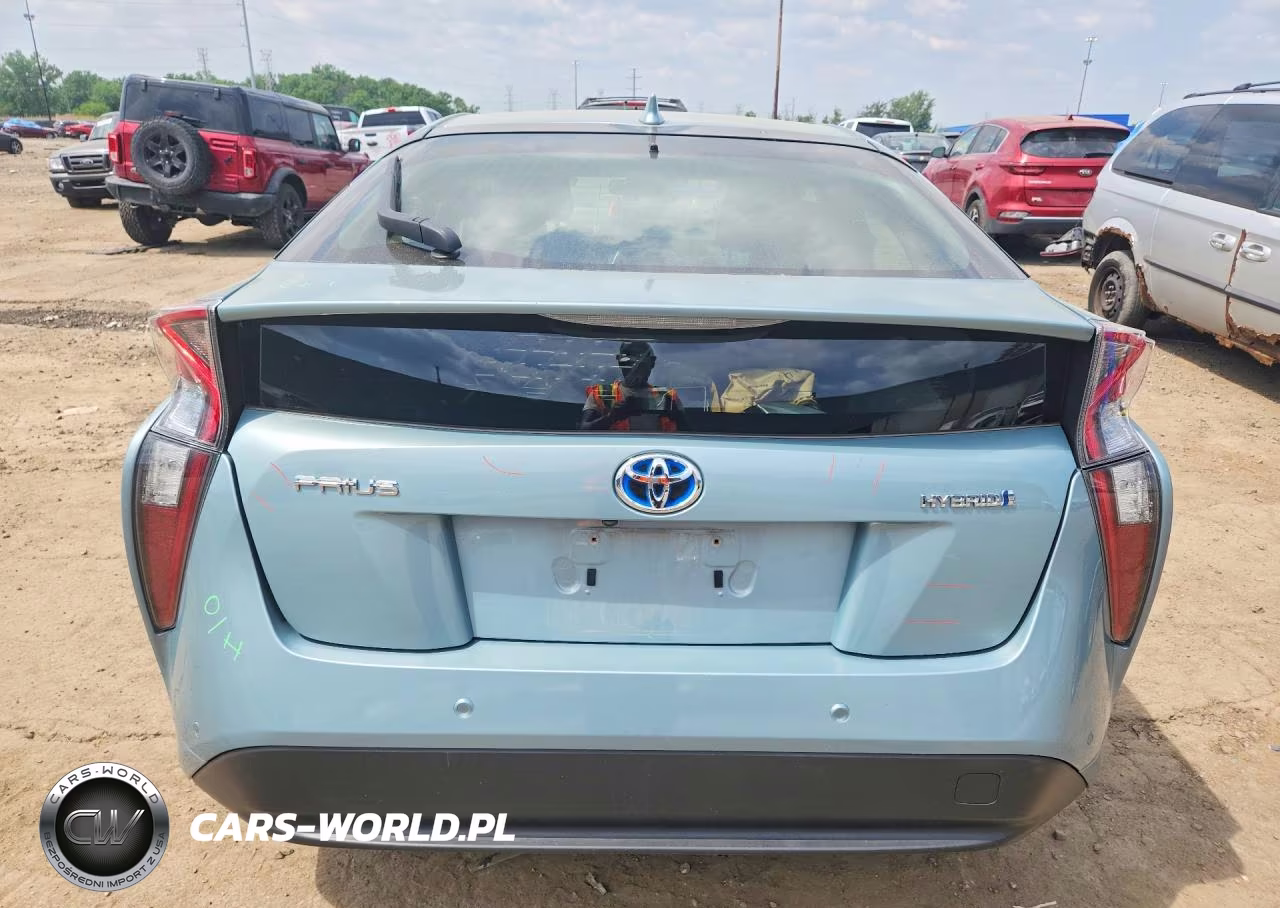2018 Toyota Prius Two VIN:JTDKBRFU4J3584064 - 6
