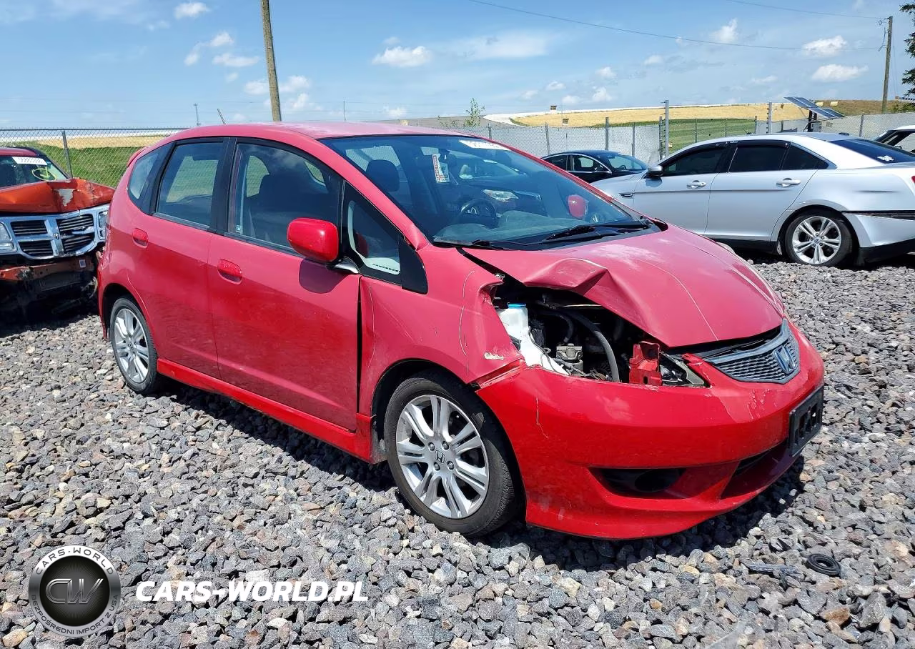 2010 Honda Fit Sport VIN:JHMGE8H48AS002251 - 4