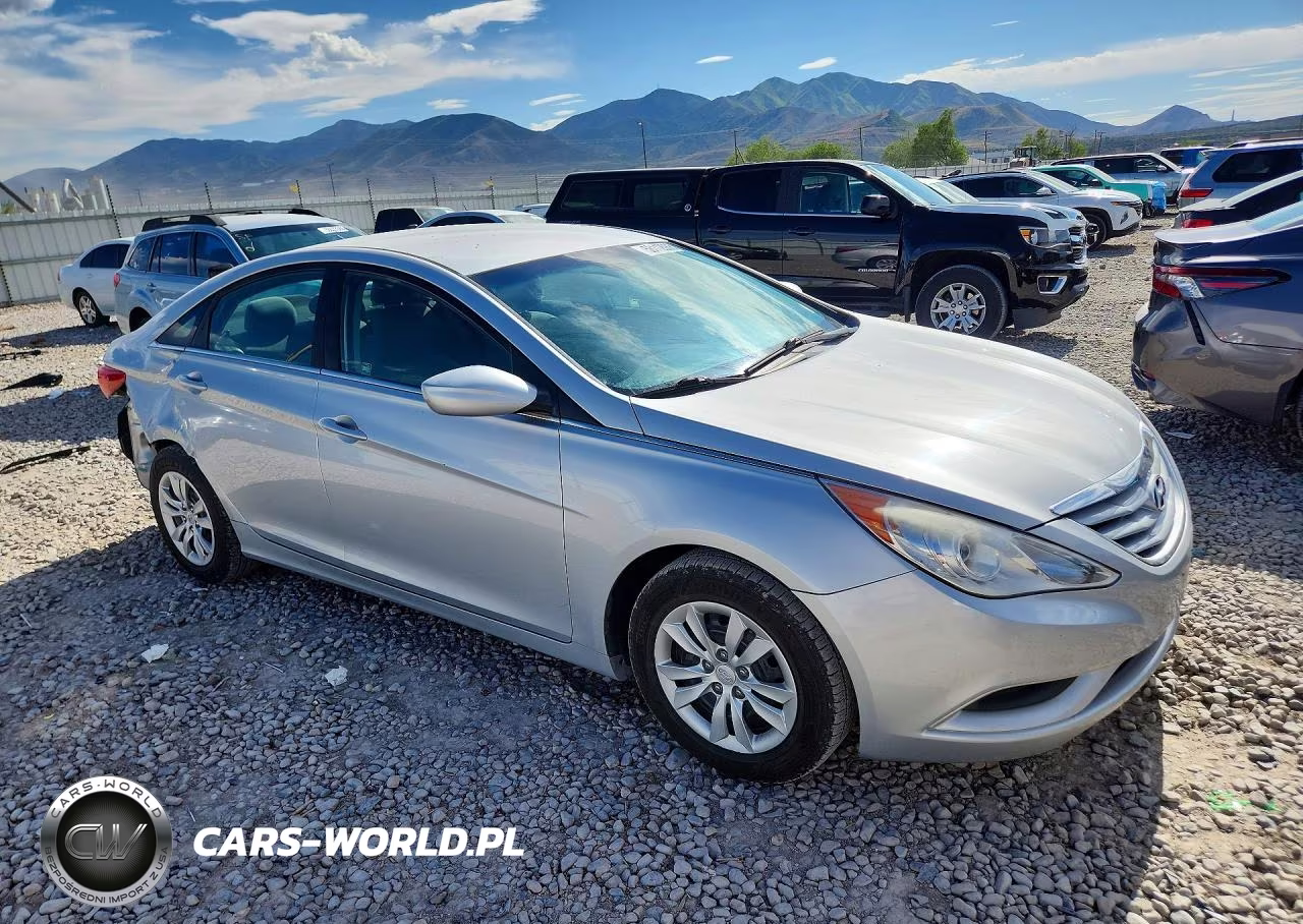 2011 Hyundai Sonata Gls VIN:5NPEB4AC2BH281868 - 4