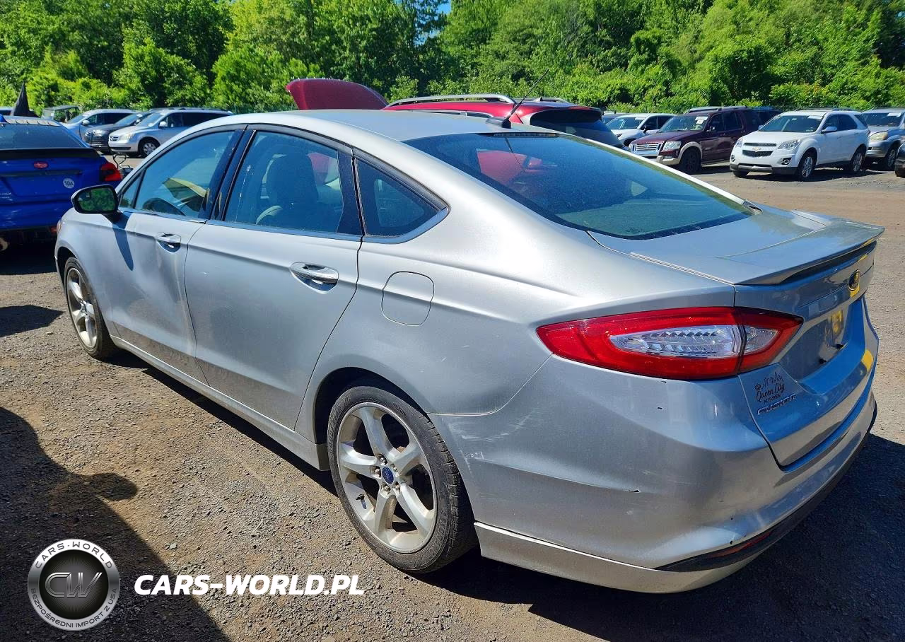 2016 Ford Fusion S VIN:3FA6P0G70GR323537 - 2