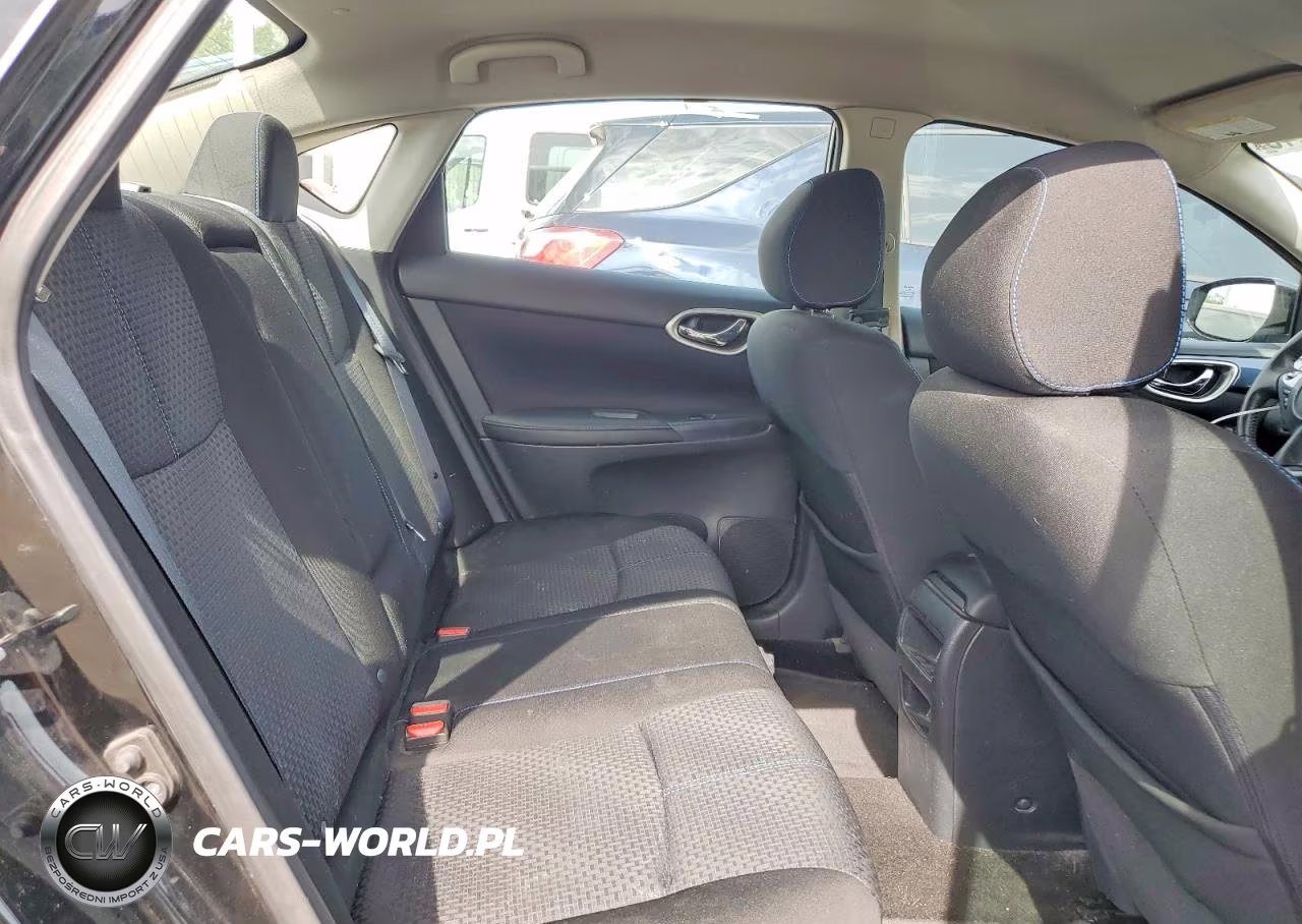 2016 Nissan Sentra Sr VIN:3N1AB7AP6GY241986 - 10