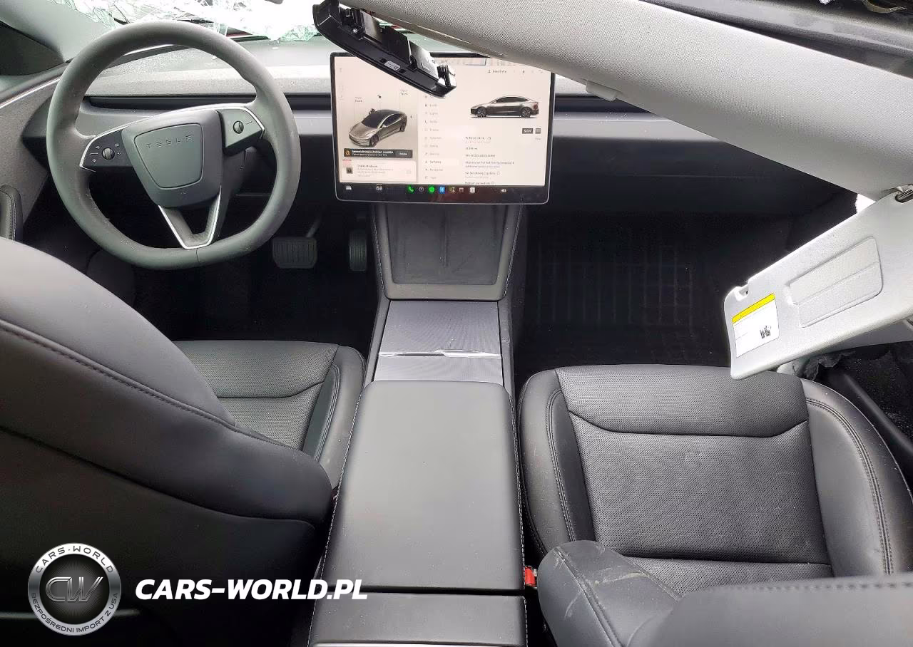 2025 Tesla Model 3 VIN:5YJ3E1EA2SF035987 - 8