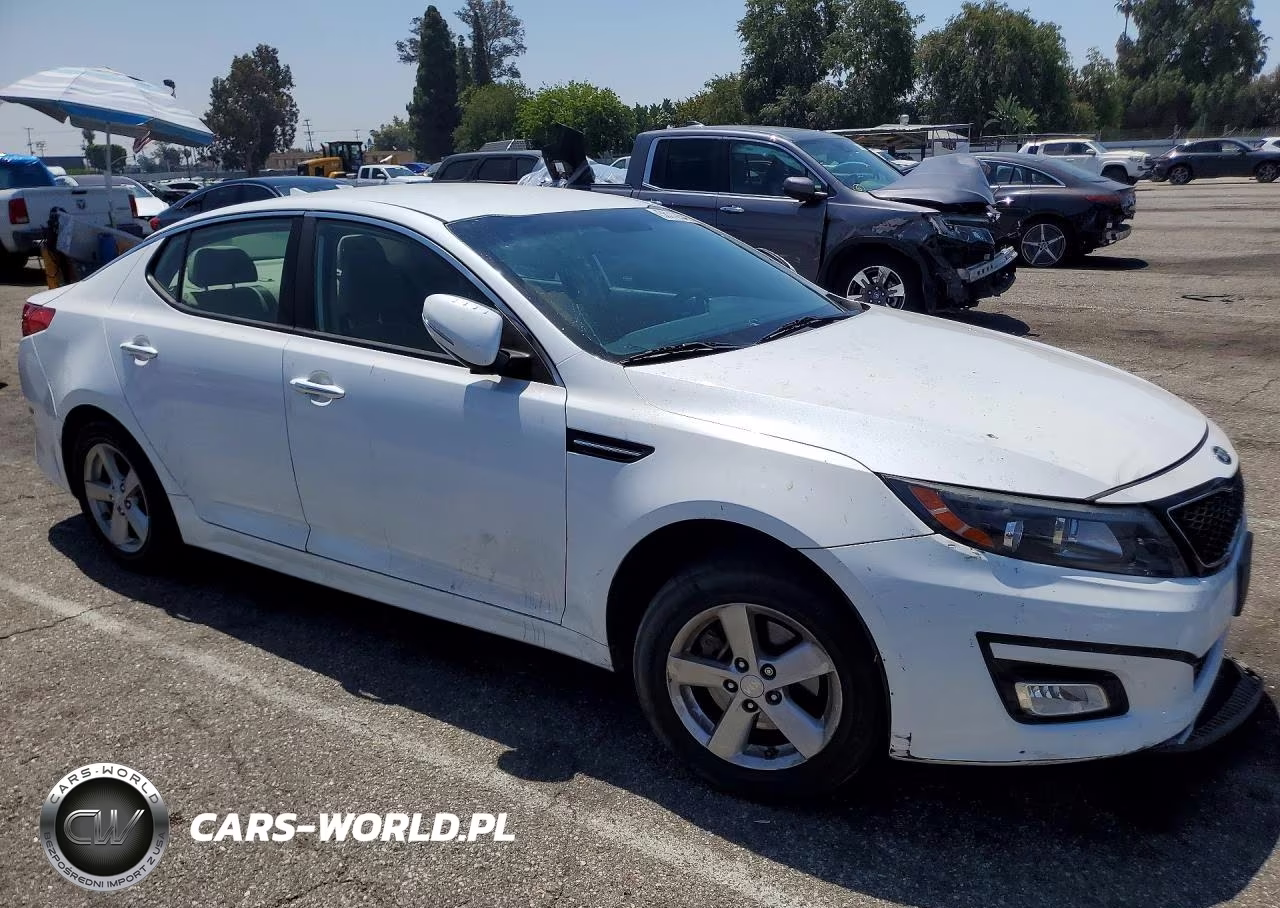 2015 Kia Optima Lx VIN:5XXGM4A75FG444276 - 4