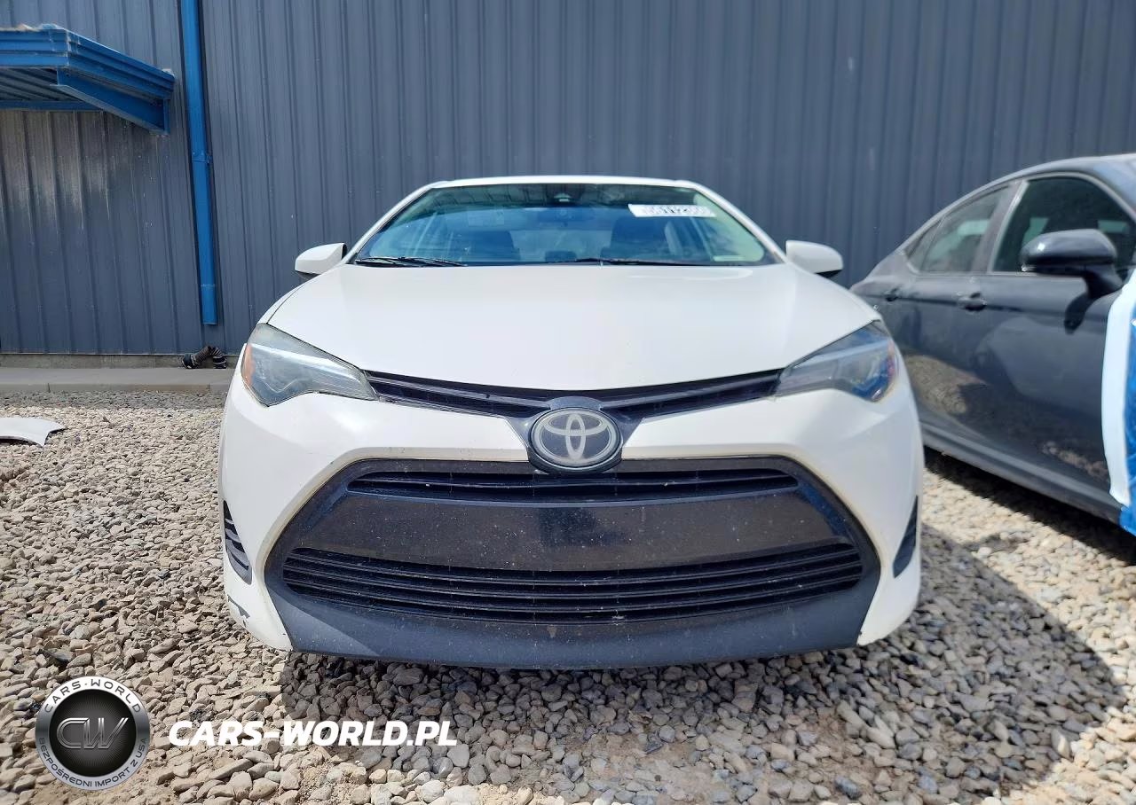 2019 Toyota Corolla Le VIN:2T1BURHE1KC223934 - 5