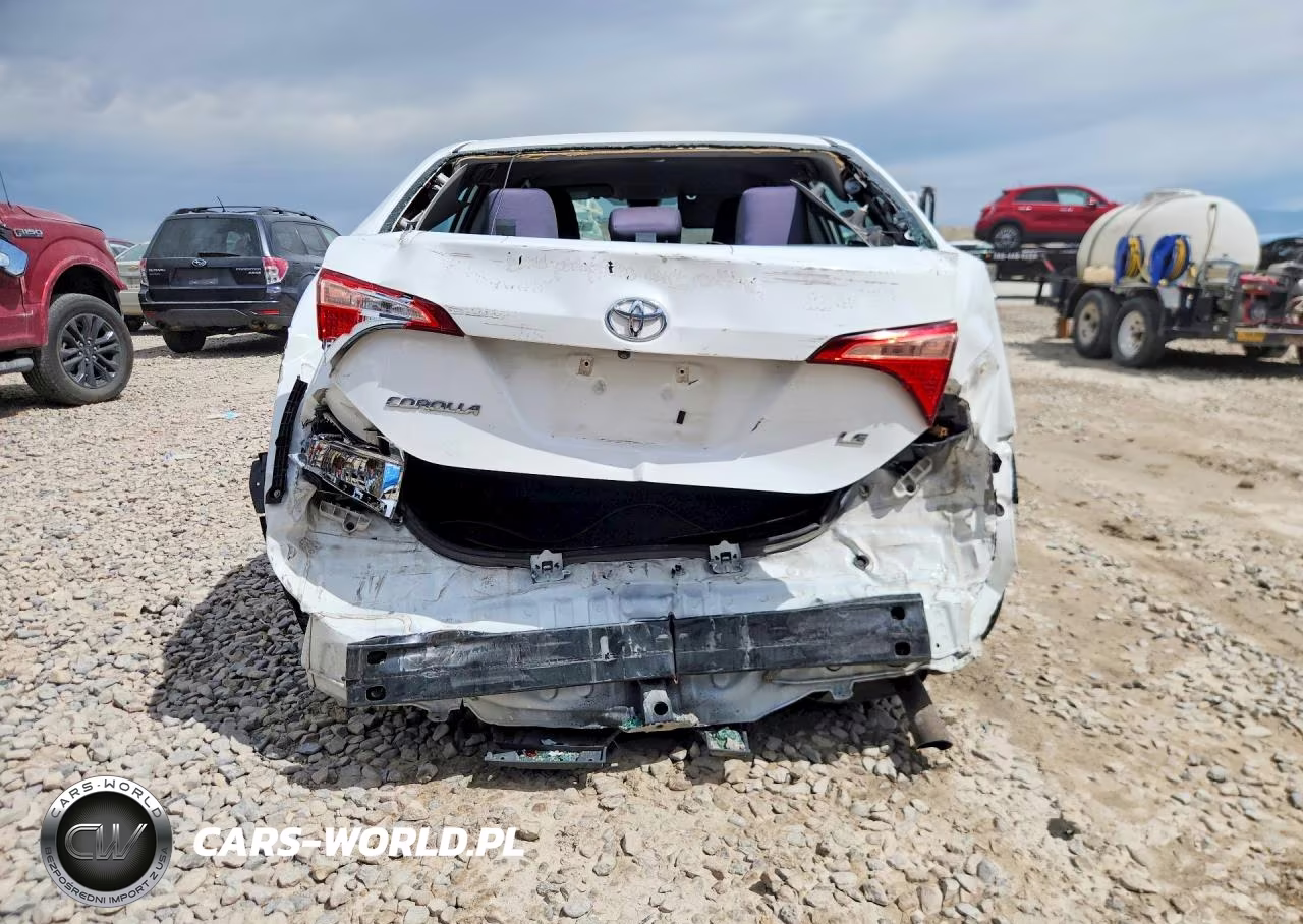 2019 Toyota Corolla Le VIN:2T1BURHE1KC223934 - 6