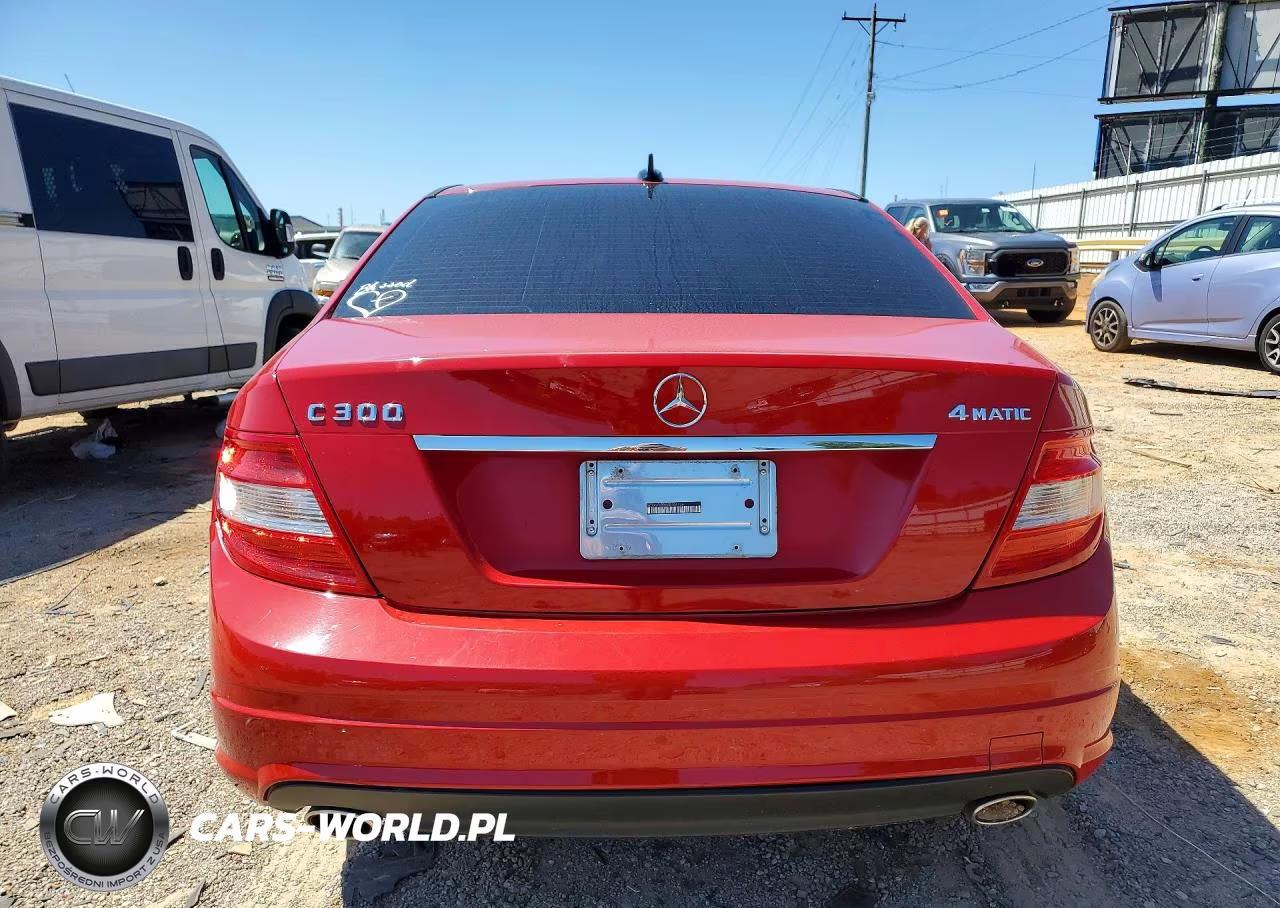 2010 Mercedes-Benz C 300 4Matic VIN:WDDGF8BBXAR104928 - 6