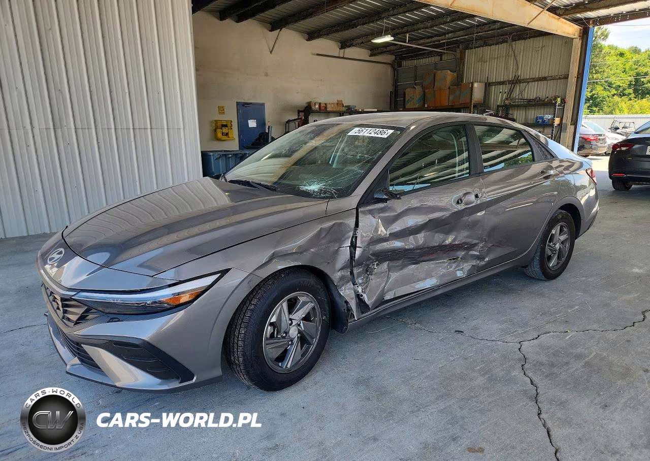 2024 Hyundai Elantra Se – zdjęcie 1 z 12