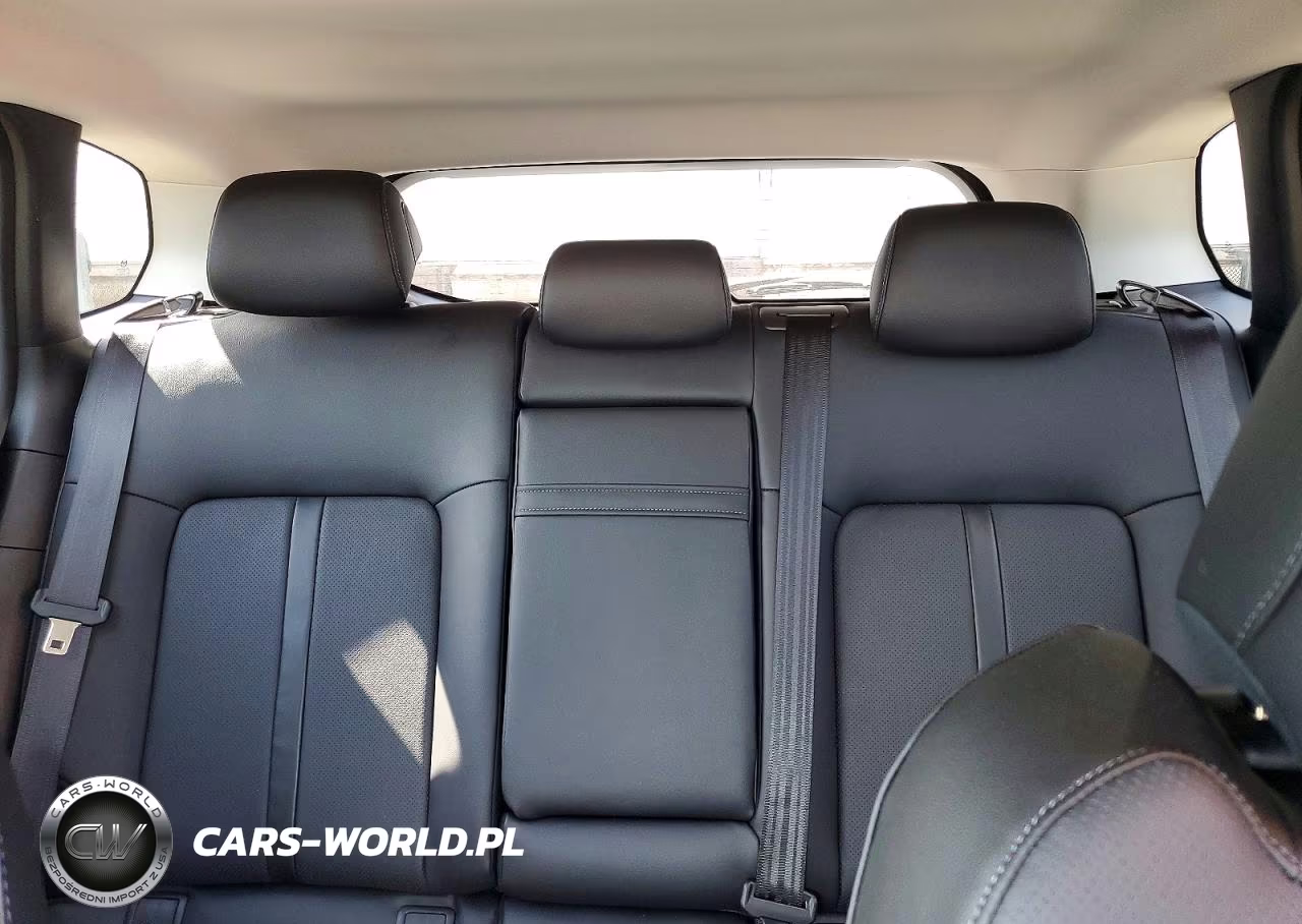 2026 Mazda Cx-50 Premium Plus VIN:7MMVAAEWXTN157533 - 10