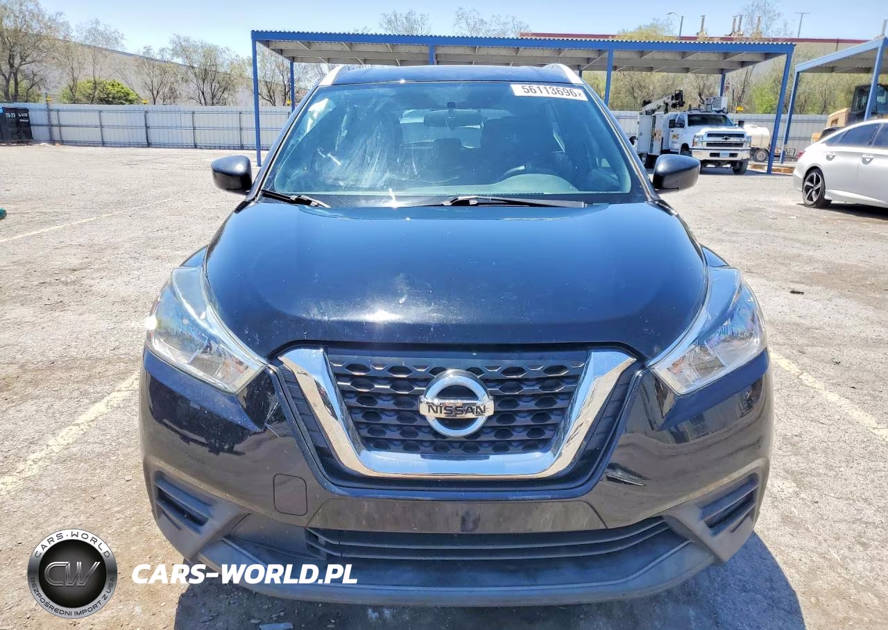 2019 Nissan Kicks S VIN:3N1CP5CU3KL500246 - 5