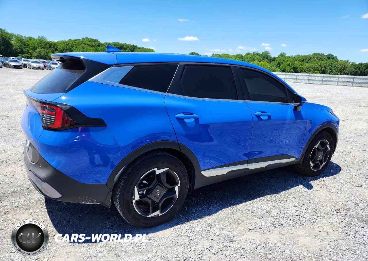 2026 Kia Sportage VIN:5XYK33DF6TG384249 - 3