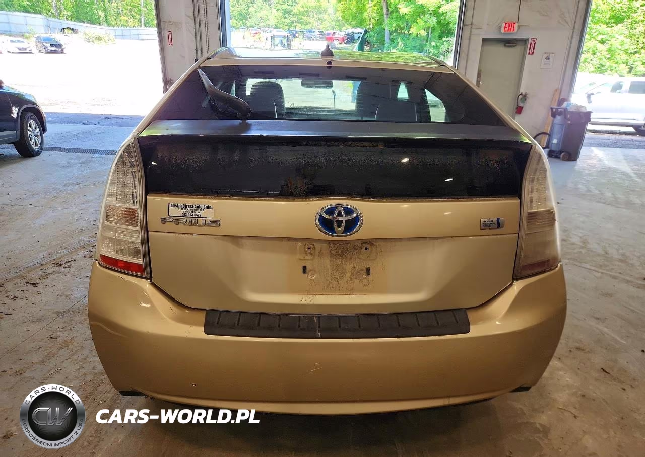 2011 Toyota Prius Two VIN:JTDKN3DU9B0295742 - 6
