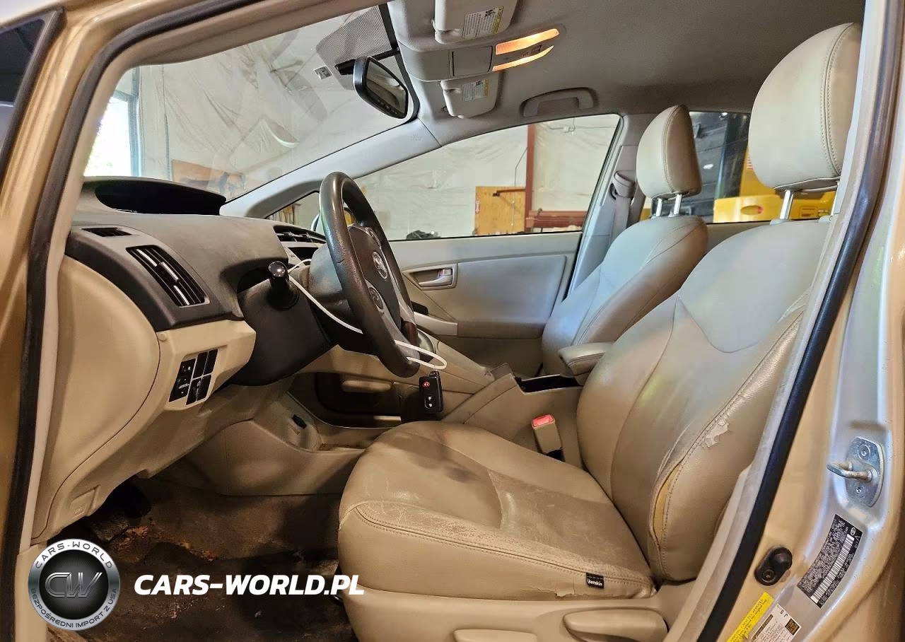 2011 Toyota Prius Two VIN:JTDKN3DU9B0295742 - 7