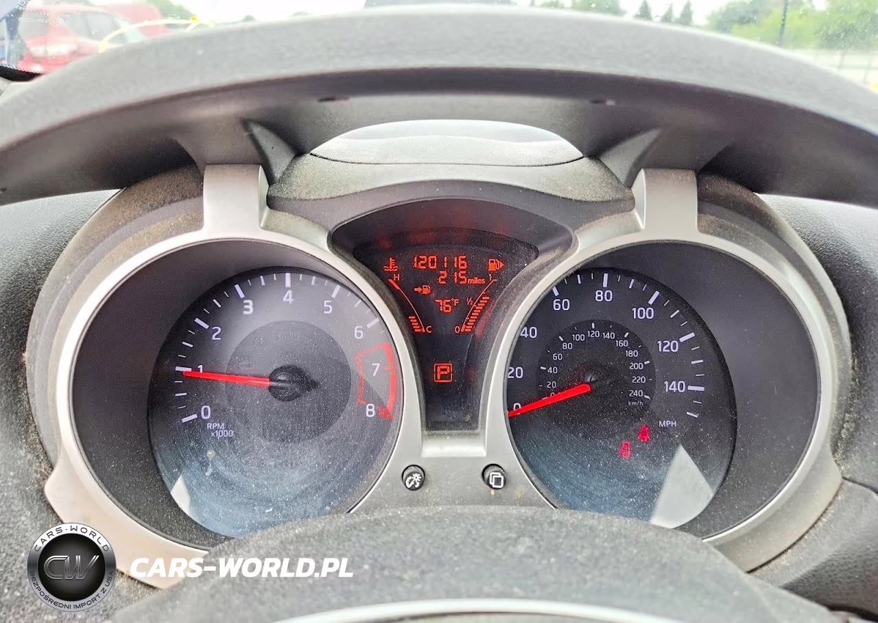 2015 Nissan Juke S VIN:JN8AF5MR9FT501490 - 9