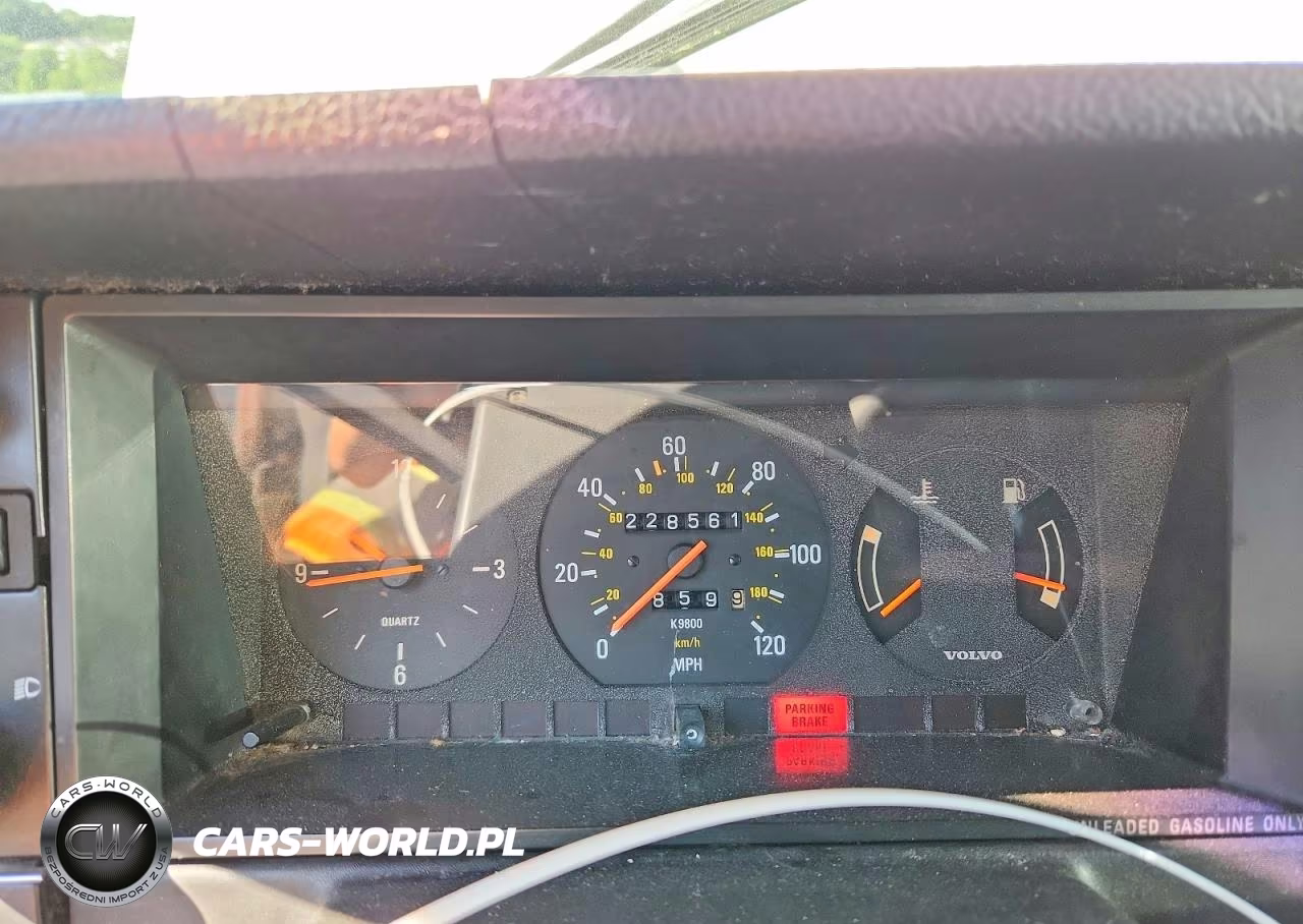 1990 Volvo 240 Base VIN:YV1AA8856L1866925 - 9