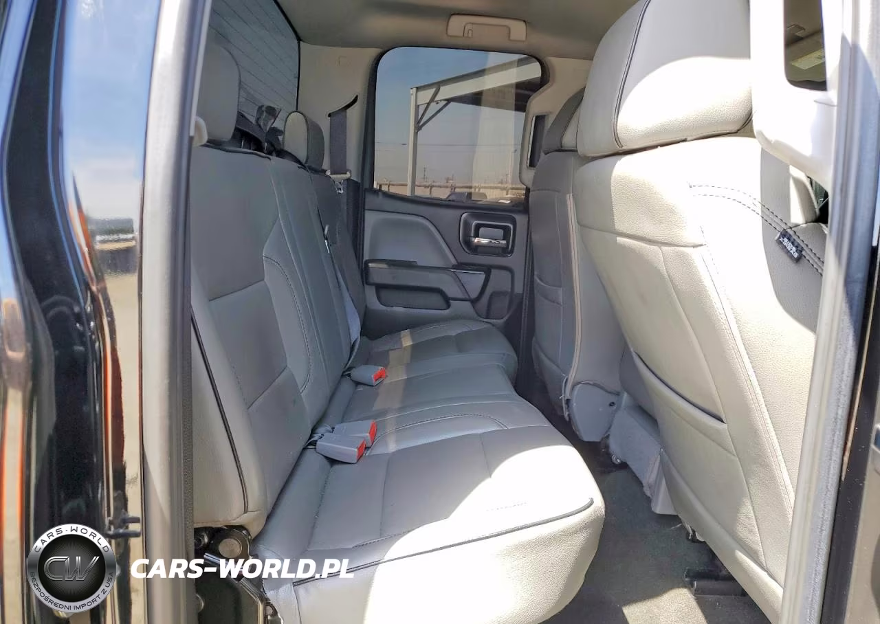 2018 Chevrolet Silverado C1500 Custom VIN:1GCRCPEC4JZ287110 - 10