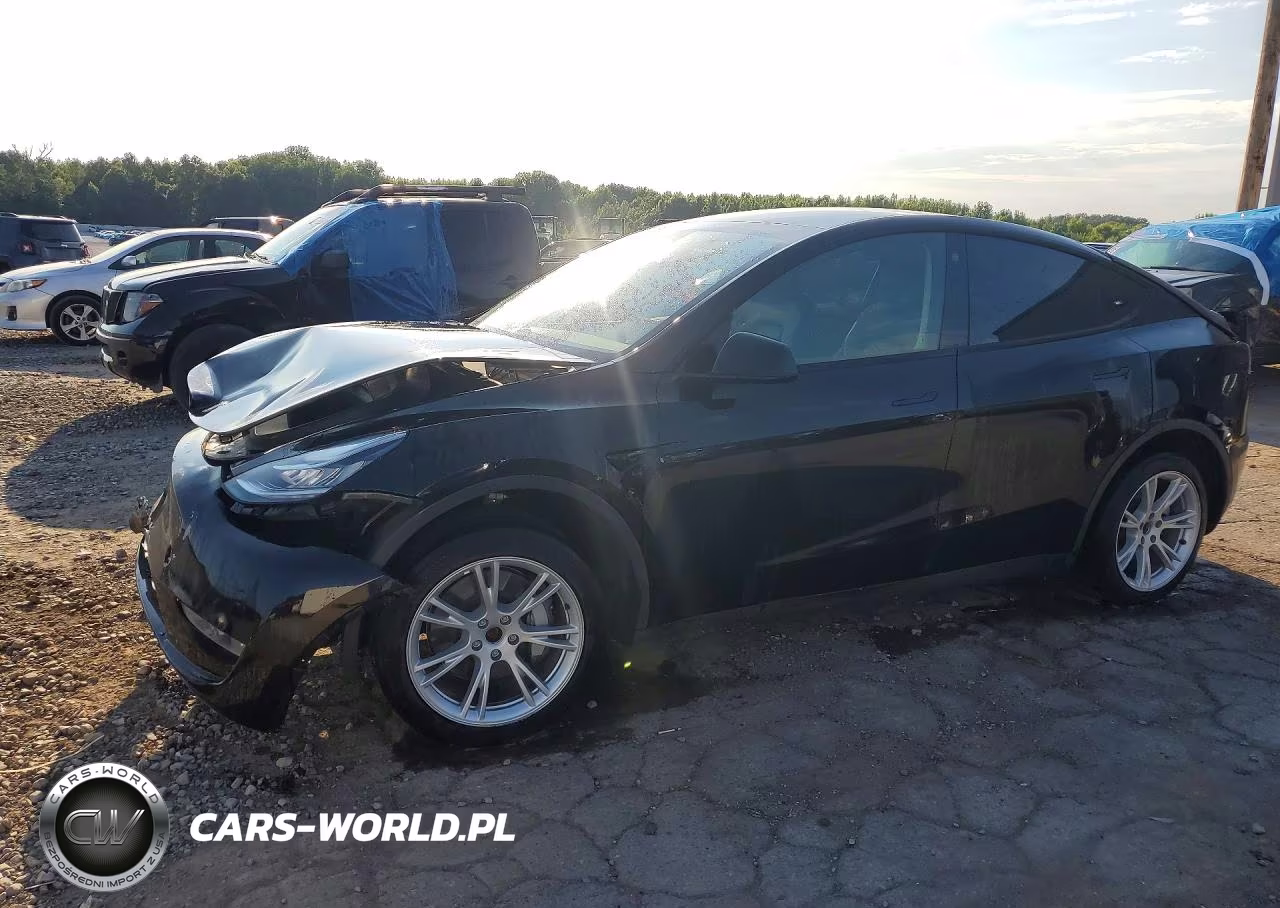 2023 Tesla Model Y – zdjęcie 1 z 13