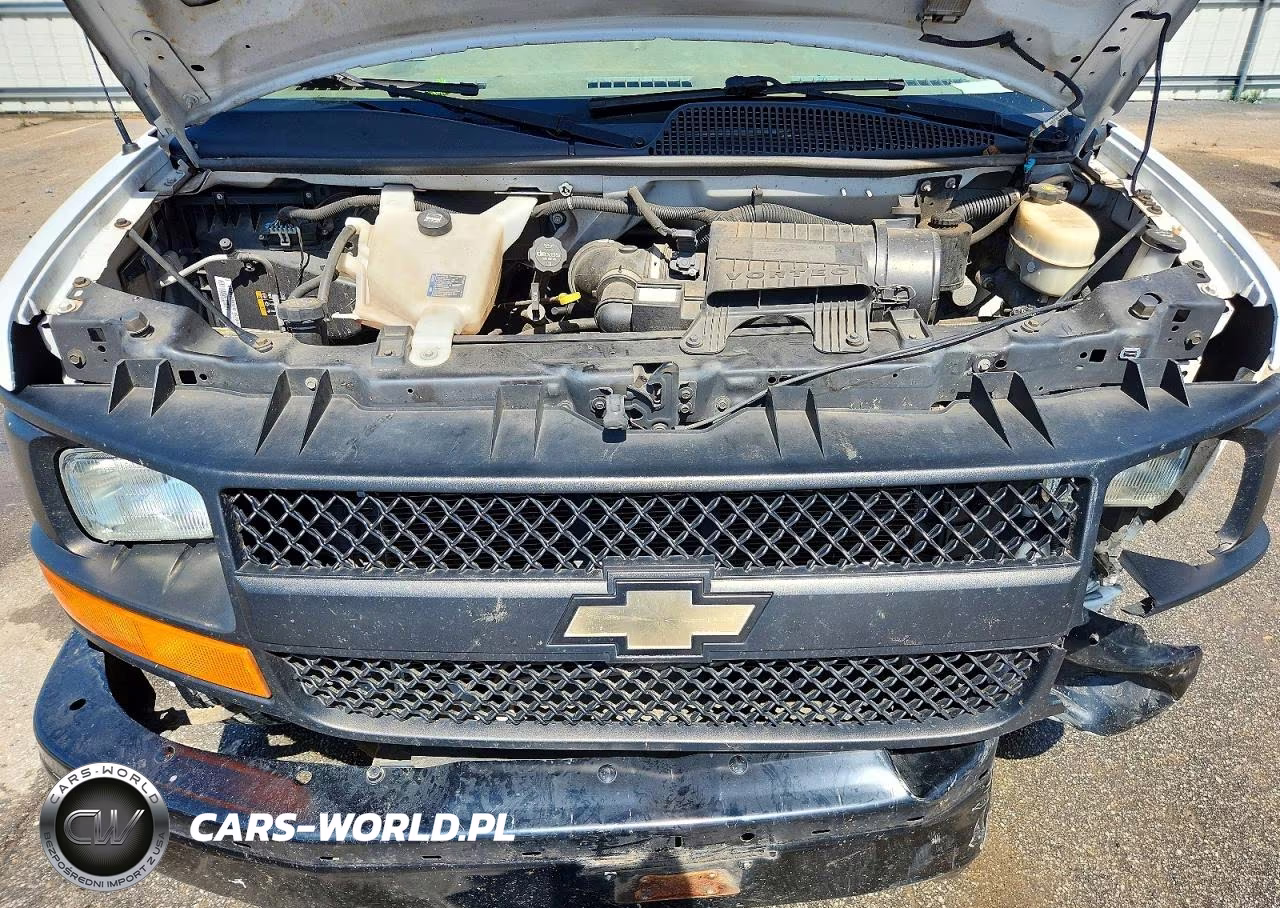 2016 Chevrolet Express G2500 VIN:1GCWGAFF8G1130278 - 12