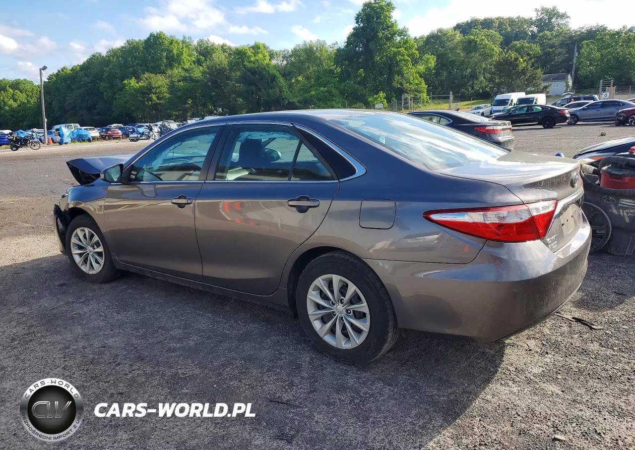 2016 Toyota Camry Le VIN:4T1BF1FK2GU173863 - 2