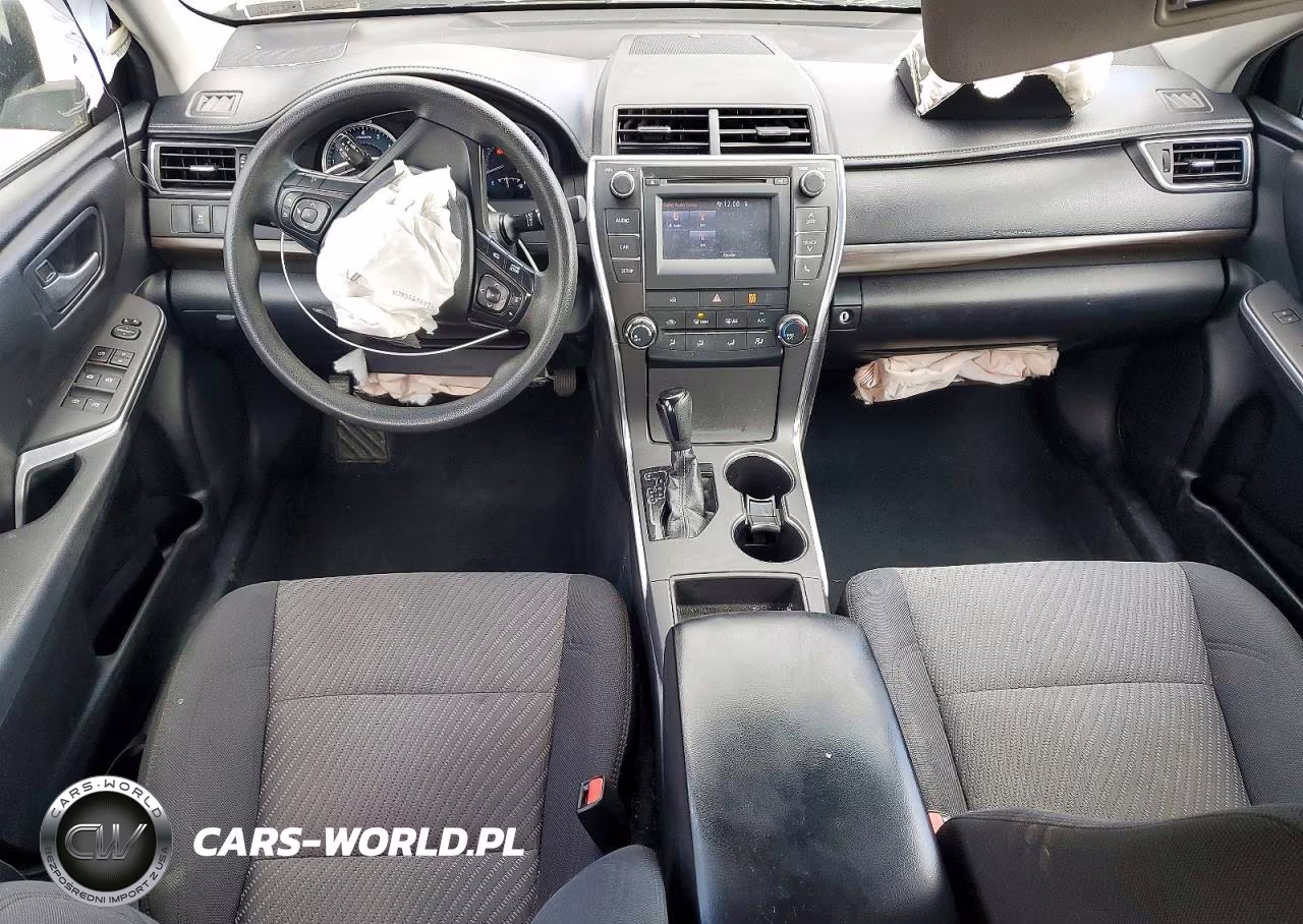 2016 Toyota Camry Le VIN:4T1BF1FK2GU173863 - 8