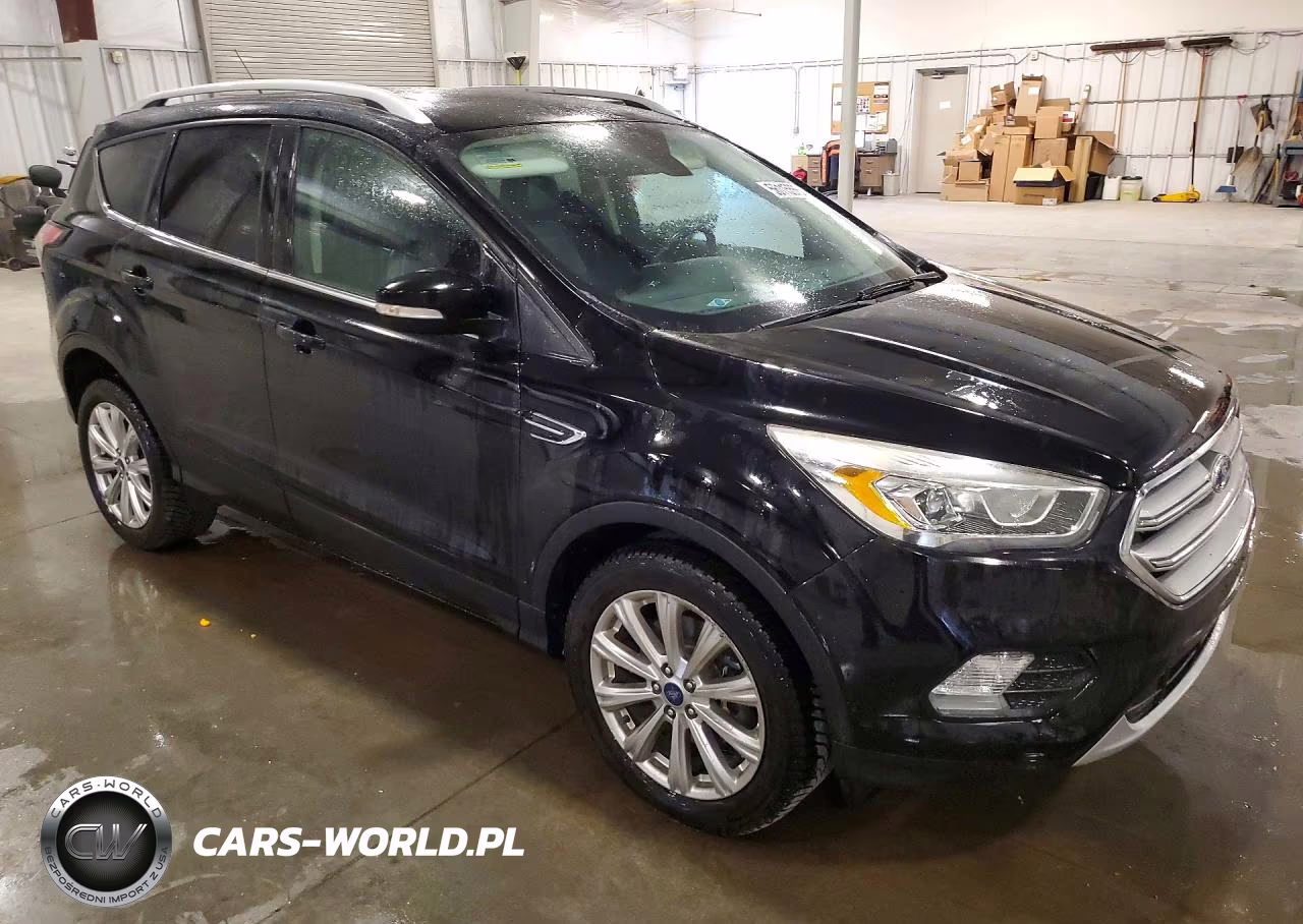 2017 Ford Escape Titanium VIN:1FMCU9JD9HUE00131 - 4