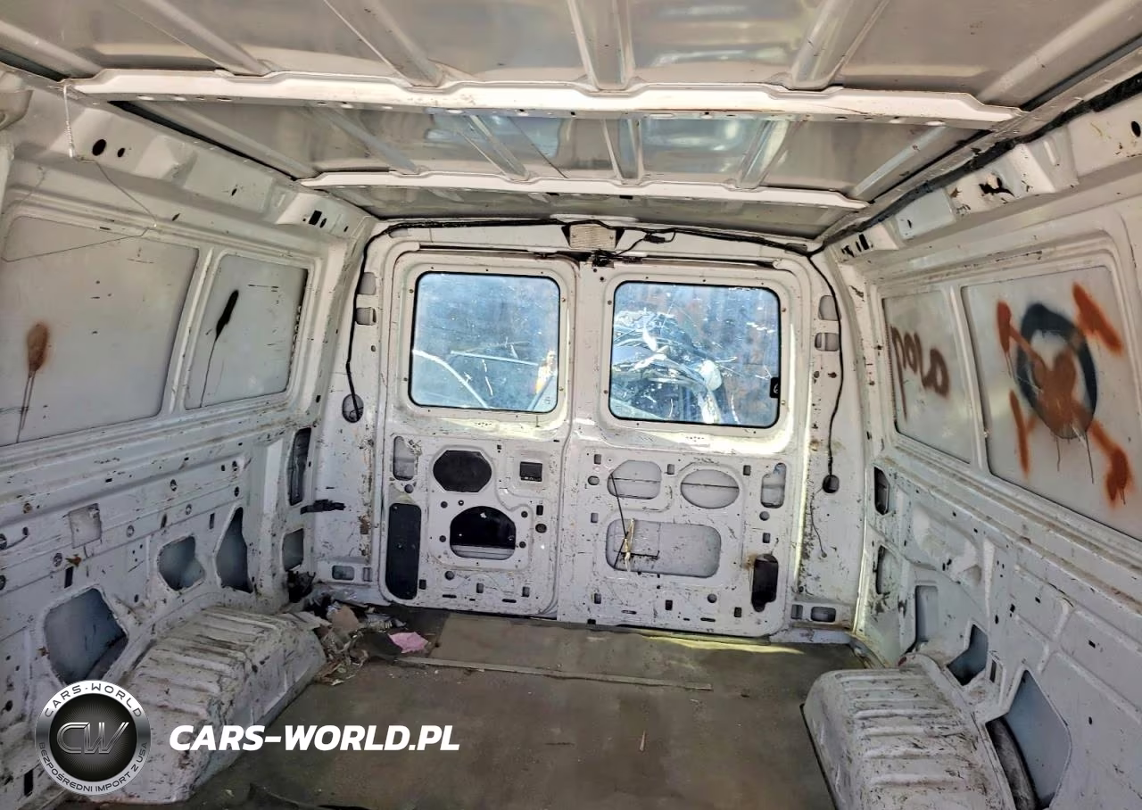 2005 Ford Econoline E250 Van VIN:1FTNE24L35HA80734 - 10