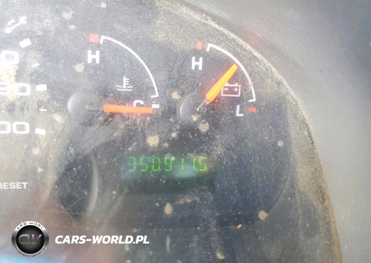 2005 Ford Econoline E250 Van VIN:1FTNE24L35HA80734 - 9