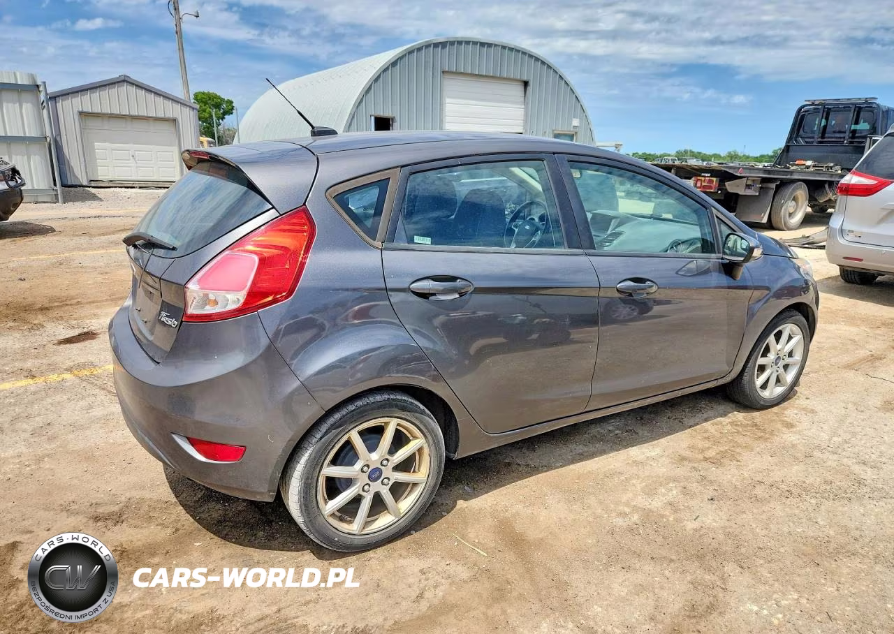 2015 Ford Fiesta Se VIN:3FADP4EJ1FM200984 - 3