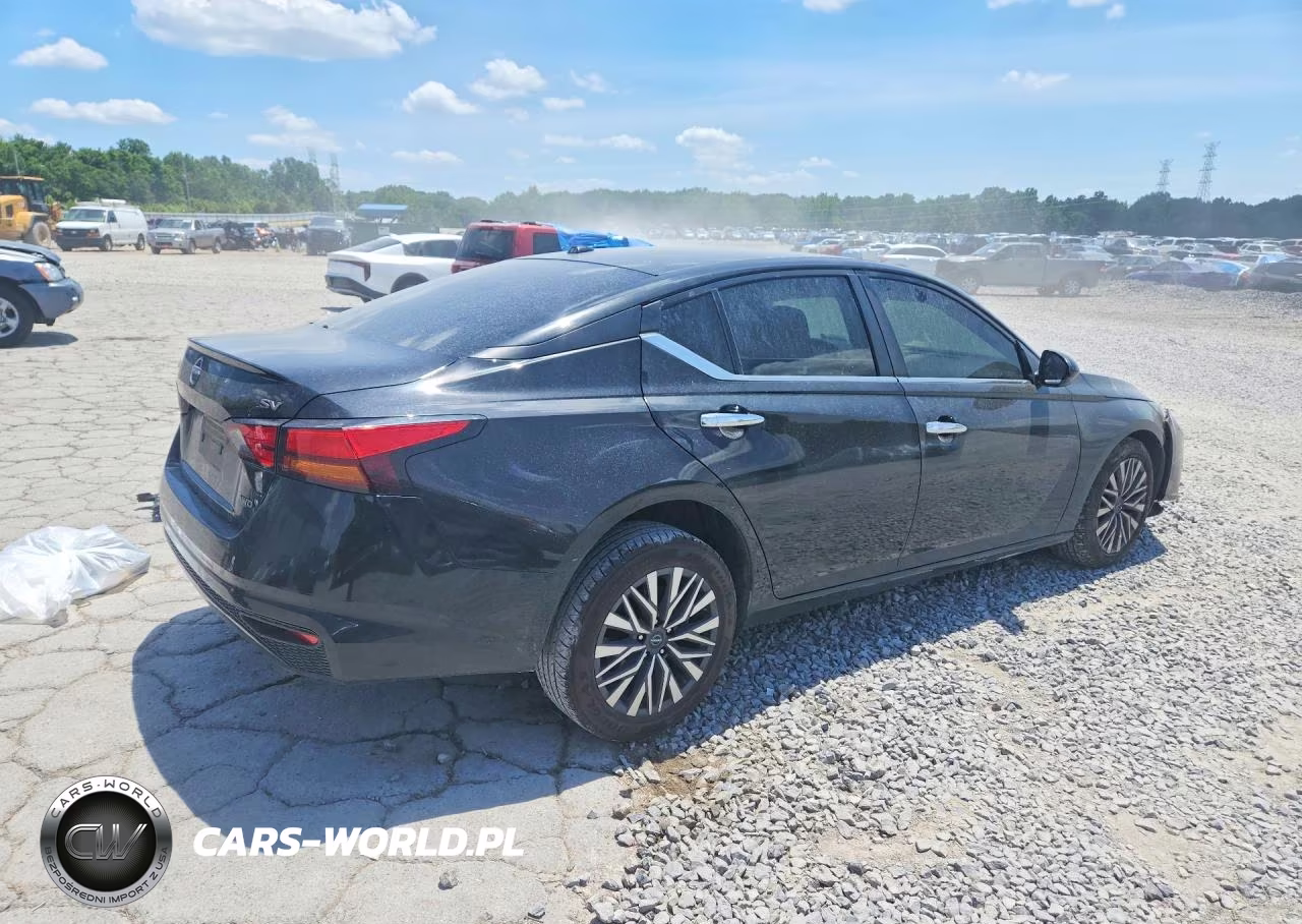 2023 Nissan Altima Sv VIN:1N4BL4DW8PN340392 - 3