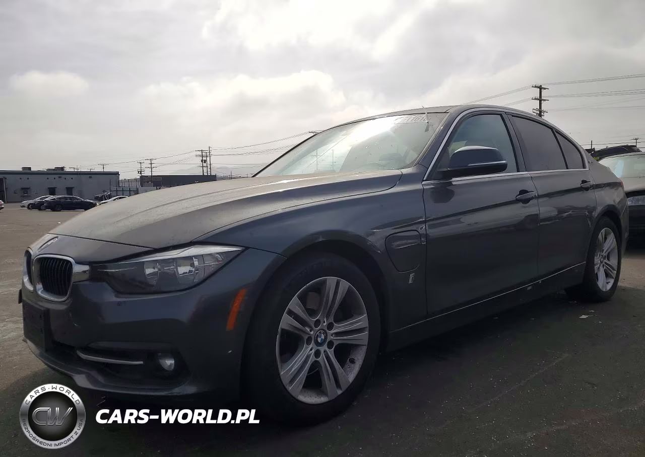 2017 BMW 330E