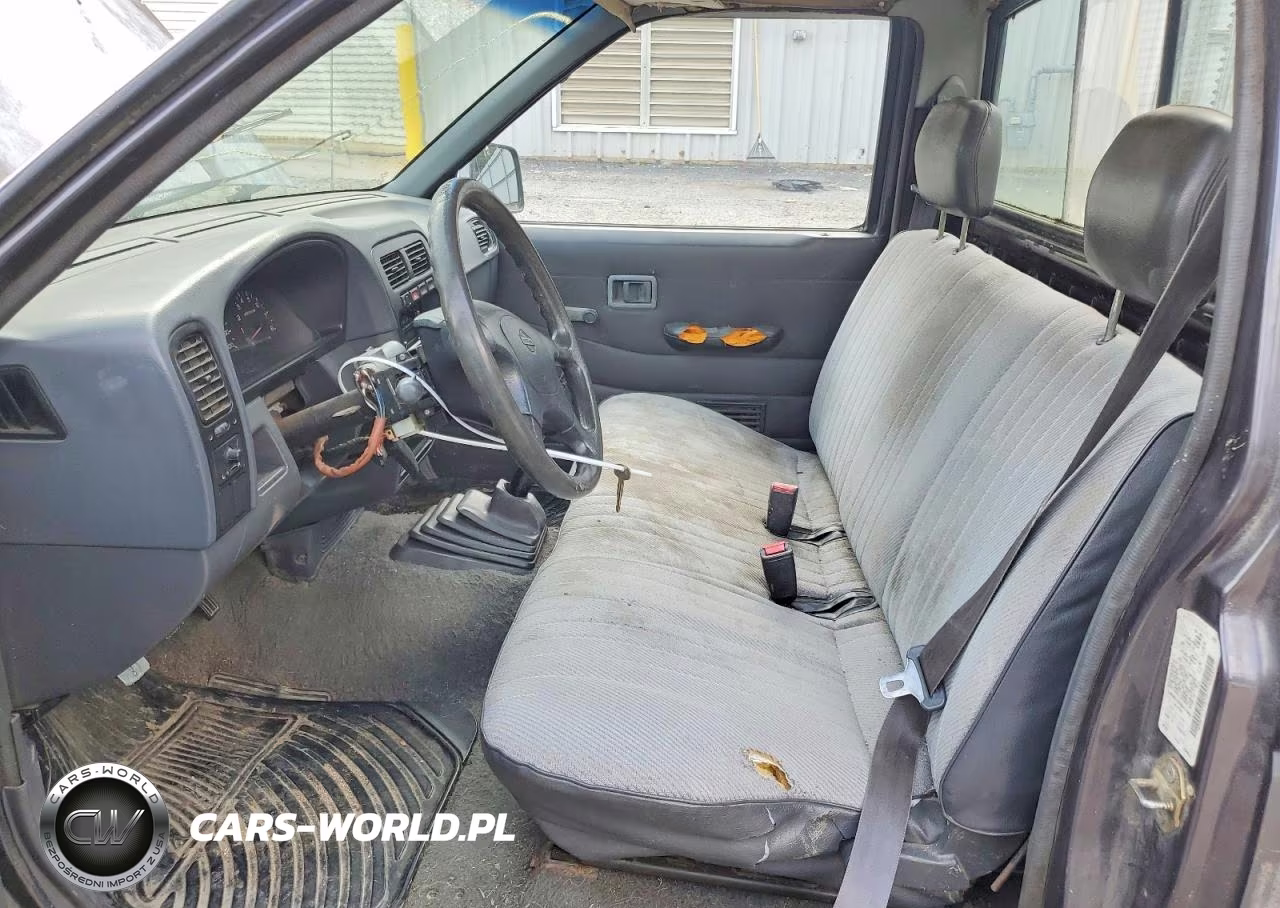1995 Nissan Truck Base VIN:1N6SD11S2SC417069 - 7