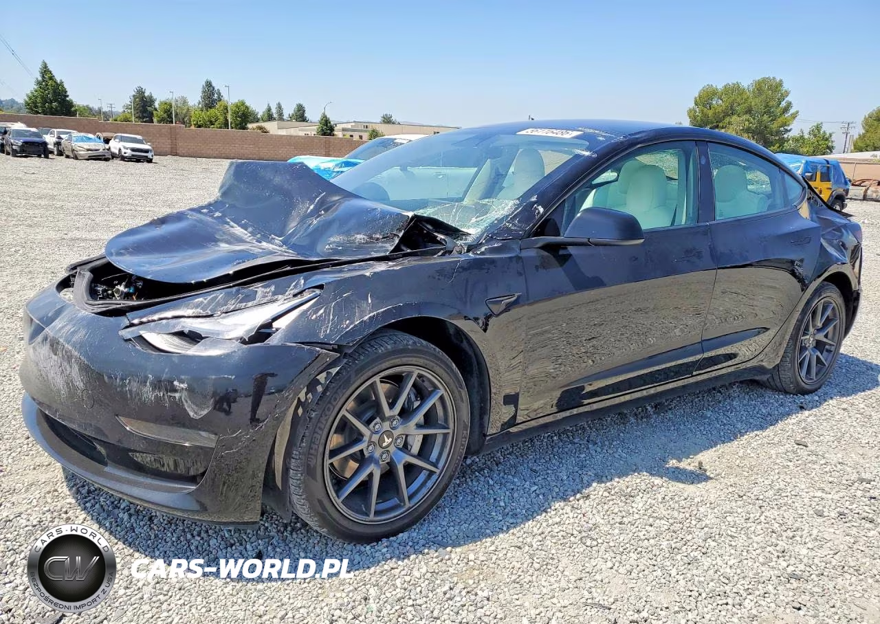 2022 Tesla Model 3 – zdjęcie 1 z 12