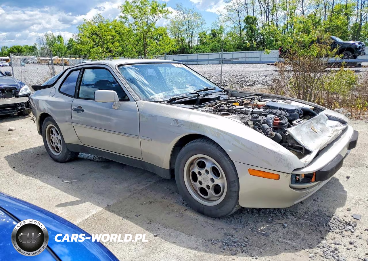 1984 Porsche 944 VIN:WP0AA0944EN453698 - 4