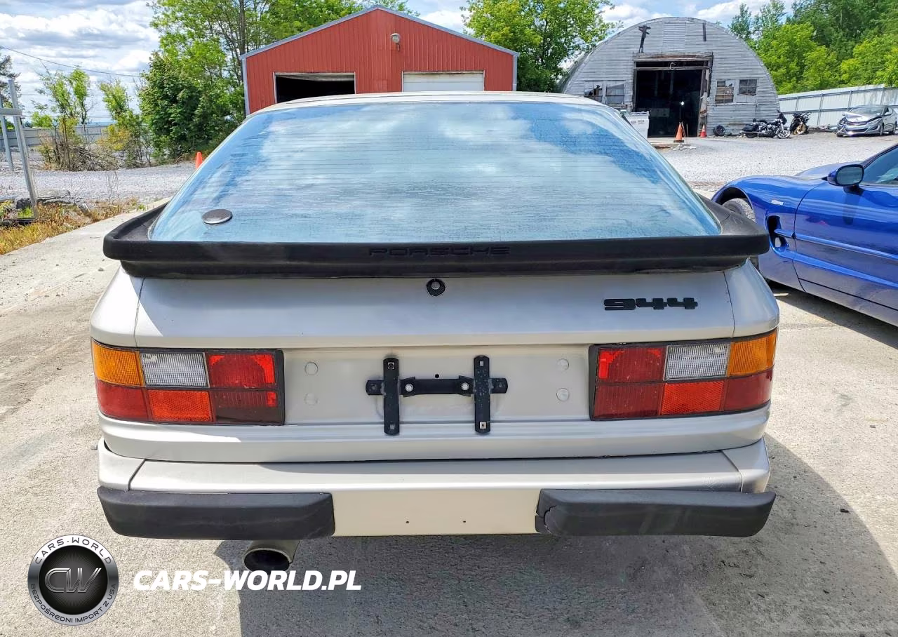 1984 Porsche 944 VIN:WP0AA0944EN453698 - 6