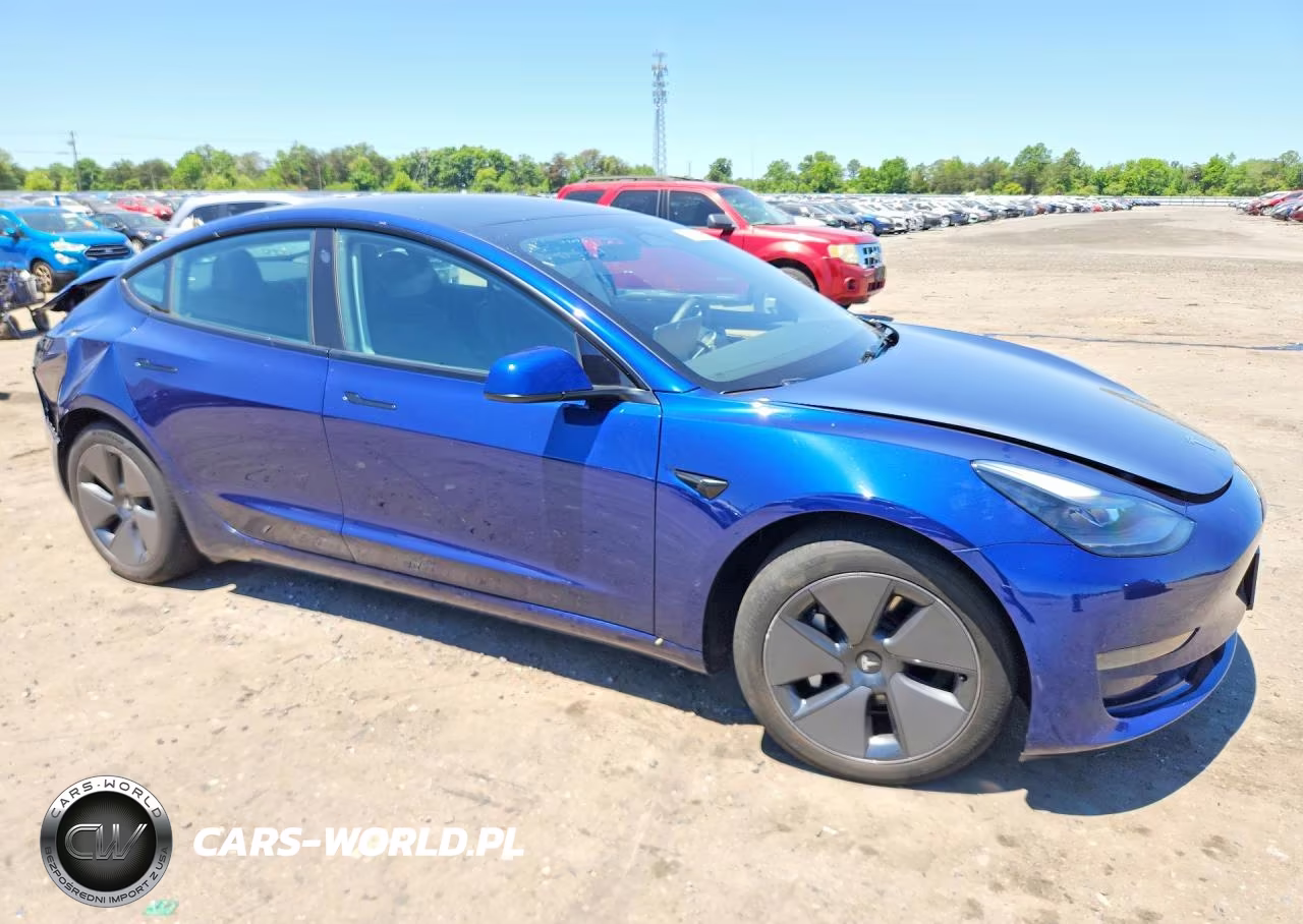 2023 Tesla Model 3 VIN:5YJ3E1EA6PF658651 - 4