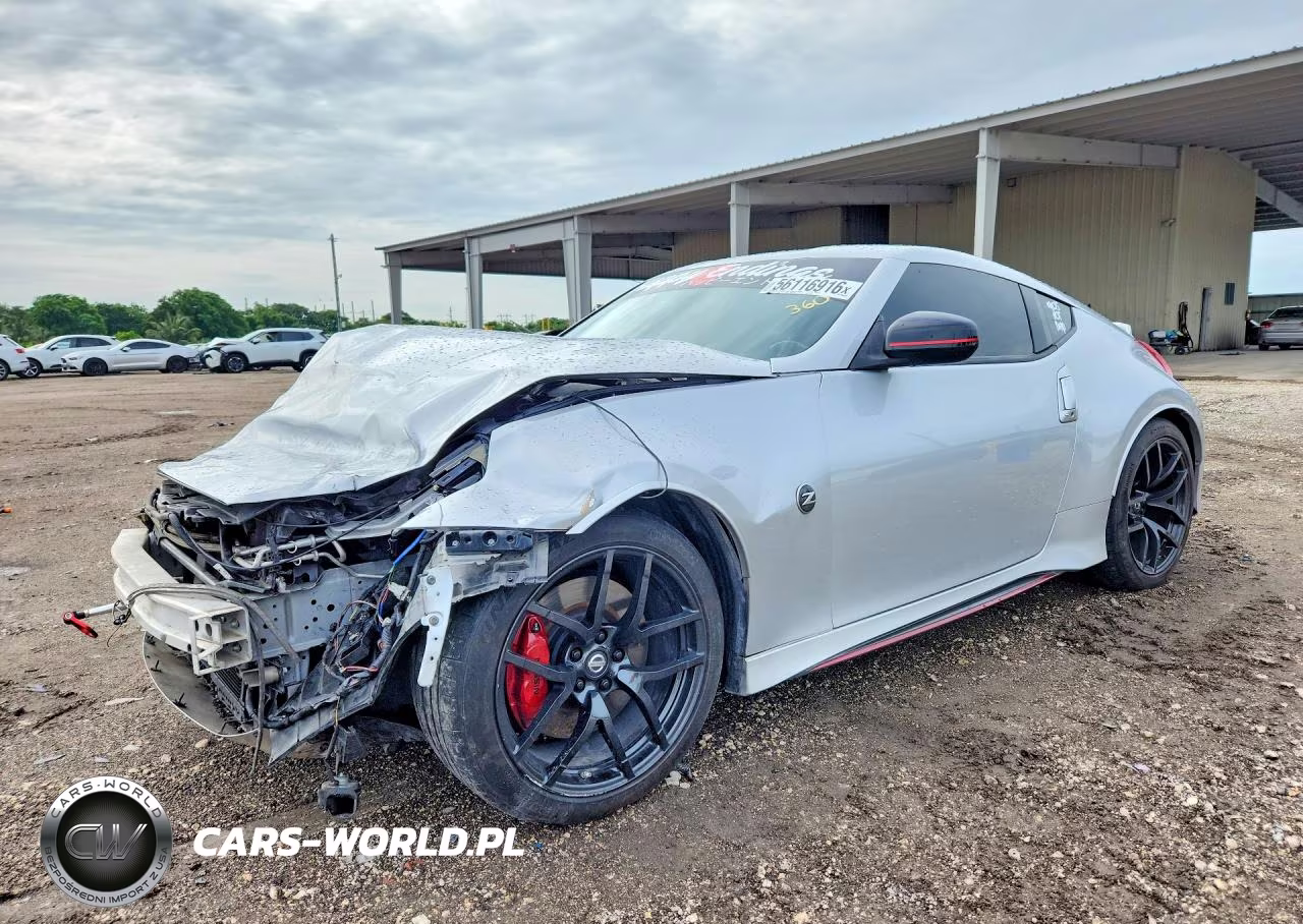 2016 Nissan 370Z Nismo Tech