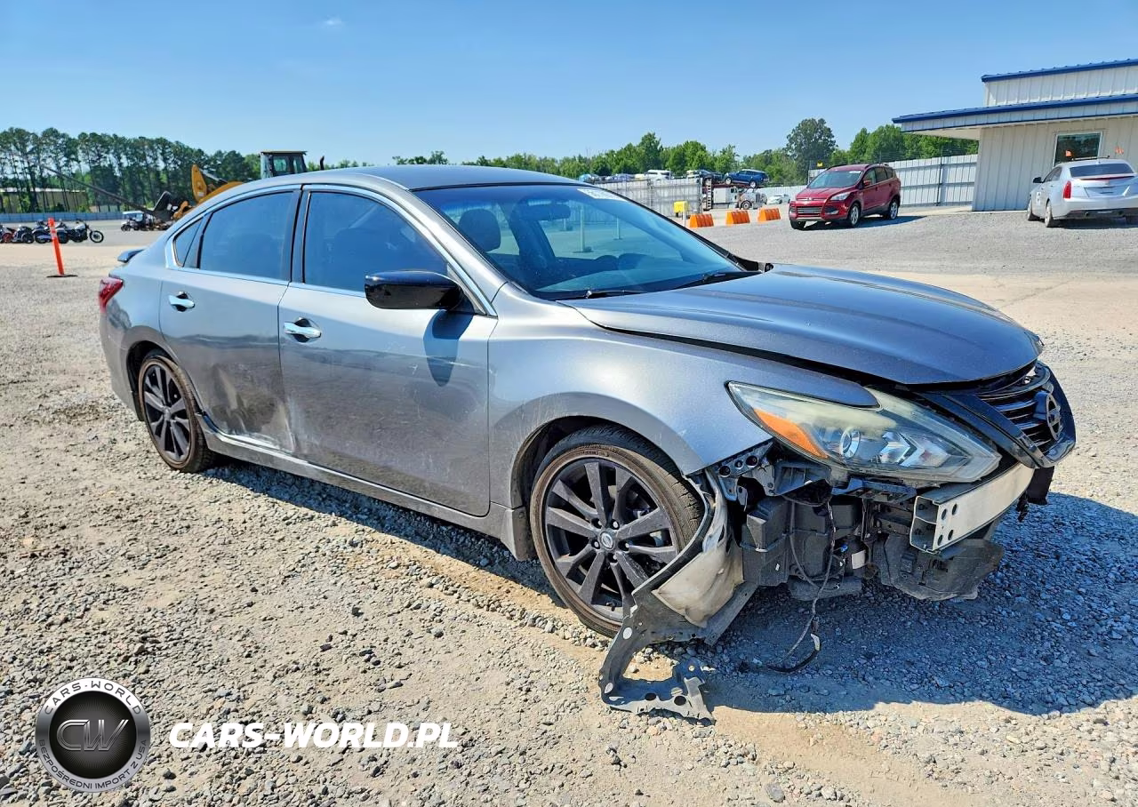 2018 Nissan Altima 2.5 Sr VIN:1N4AL3AP2JC160749 - 4