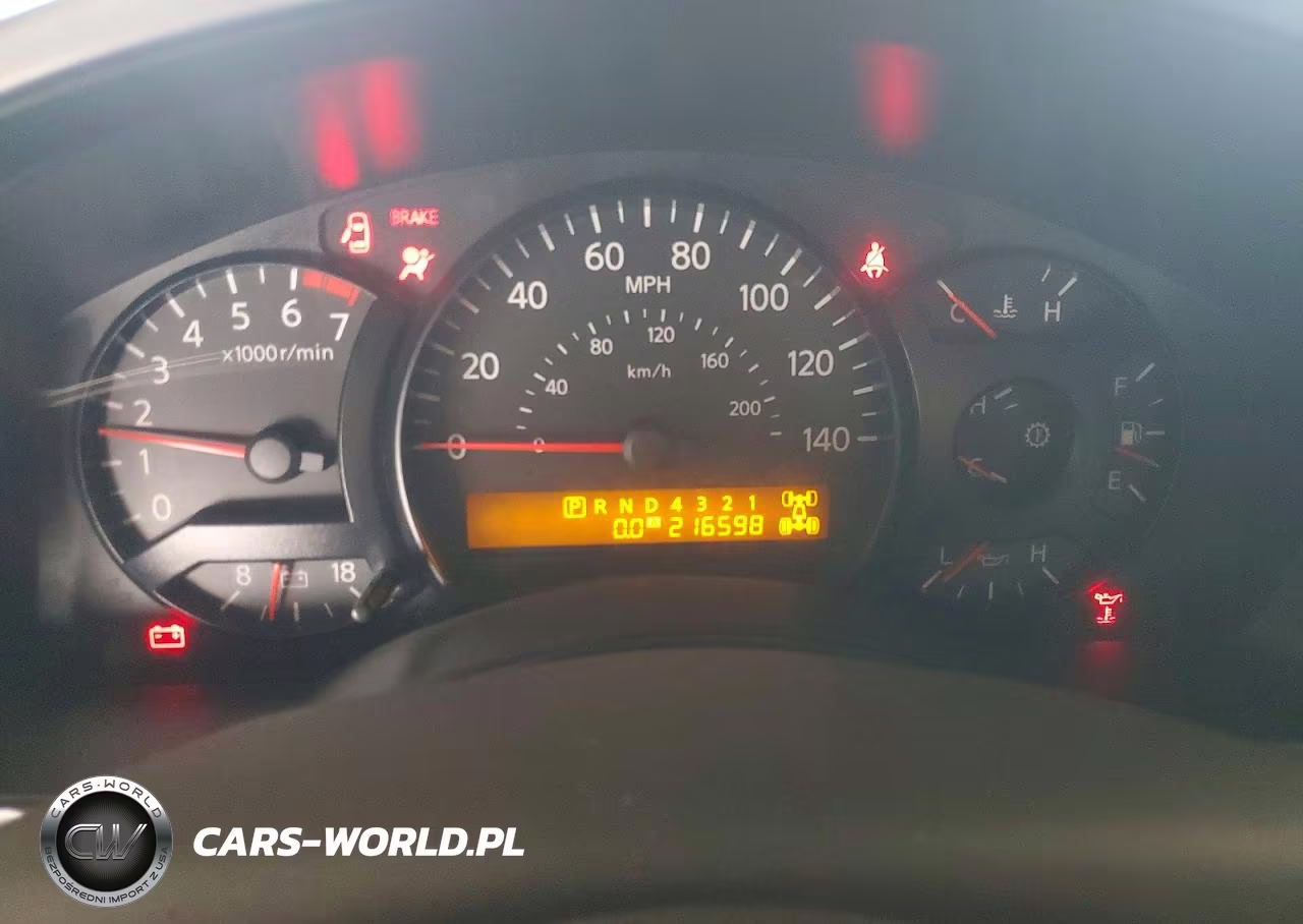 2004 Nissan Titan Xe VIN:1N6AA07B24N553747 - 9