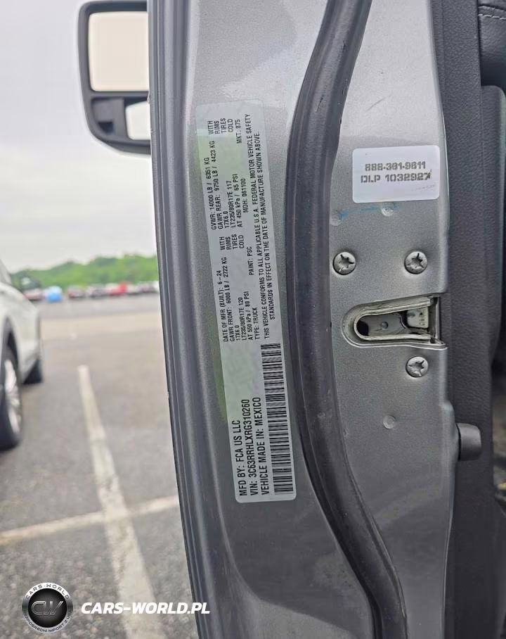 2024 Ram 3500 Big Horn VIN:3C63RRHLXRG310260 - 10