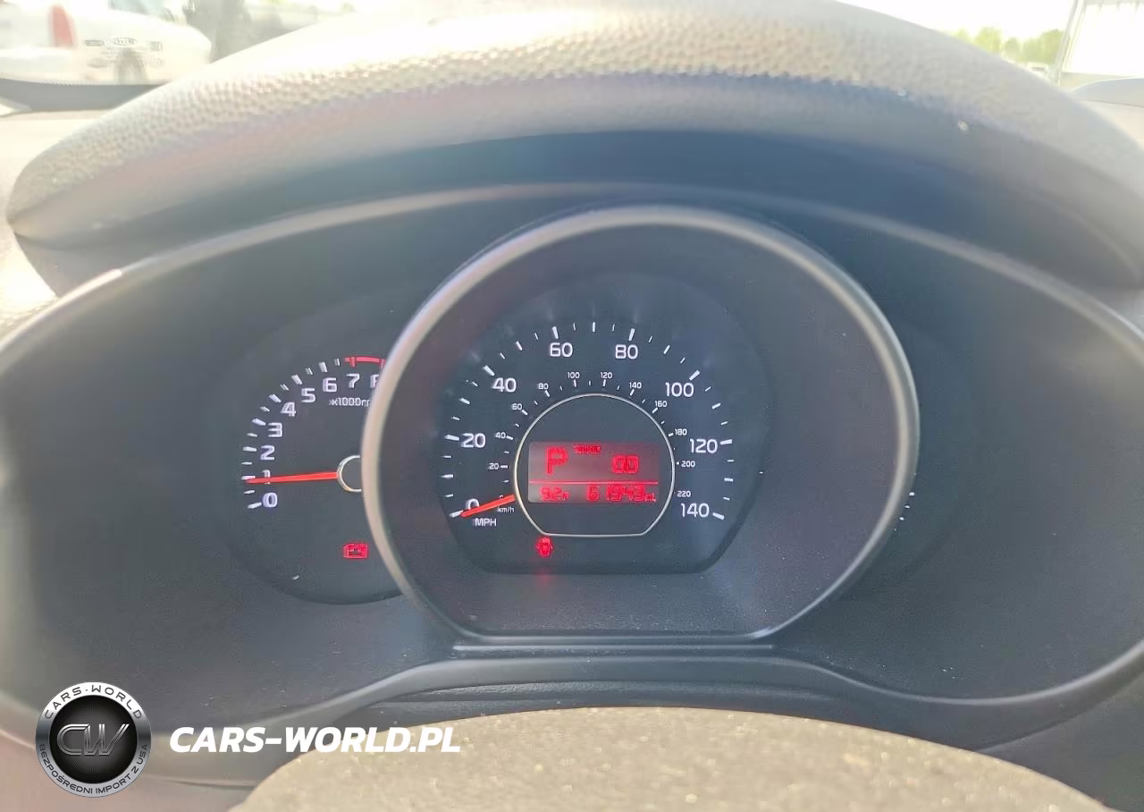2017 Kia Soul + VIN:KNDJP3A56H7474453 - 9