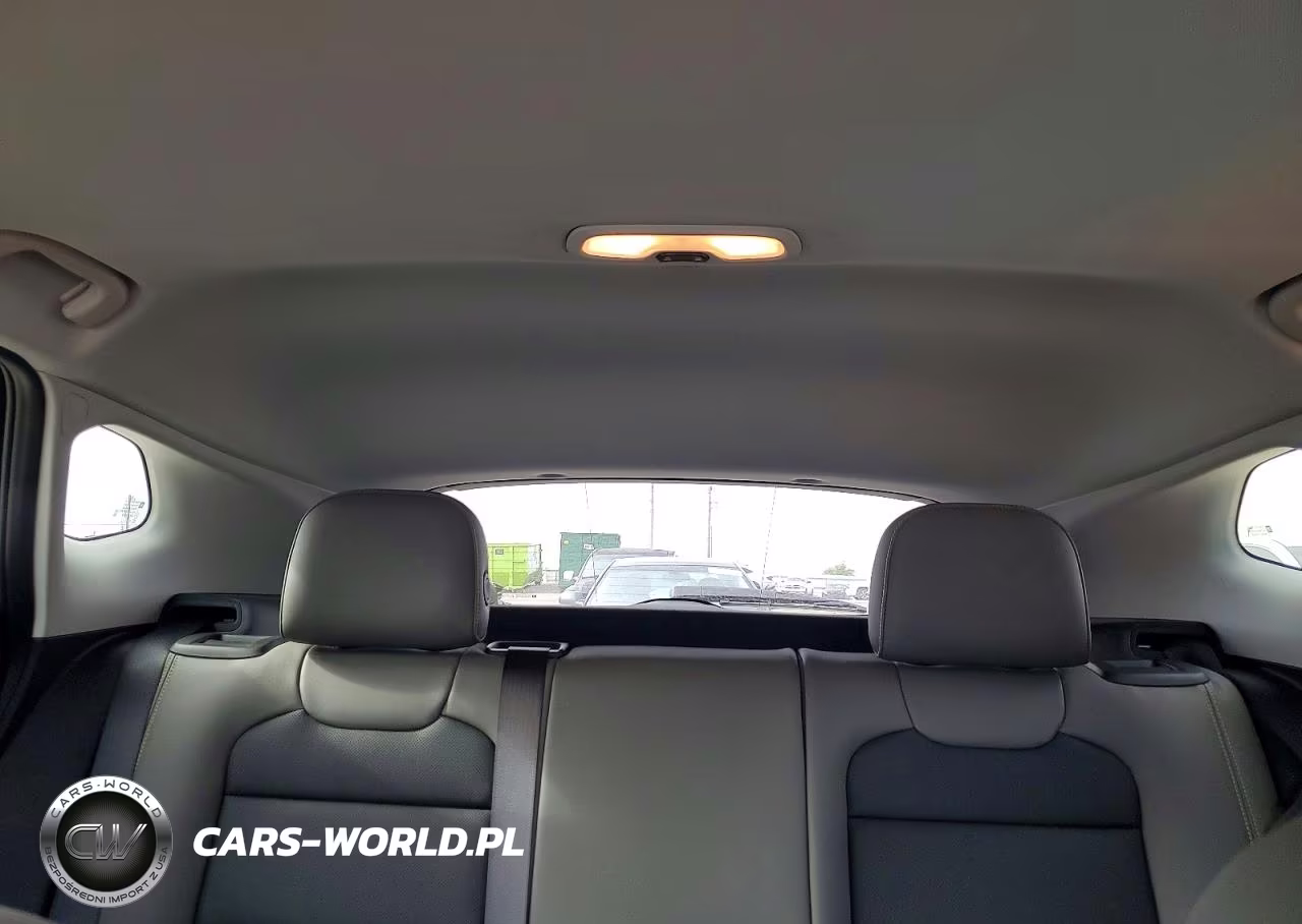2025 Chevrolet Trax Activ VIN:KL77LKEP9SC269796 - 10