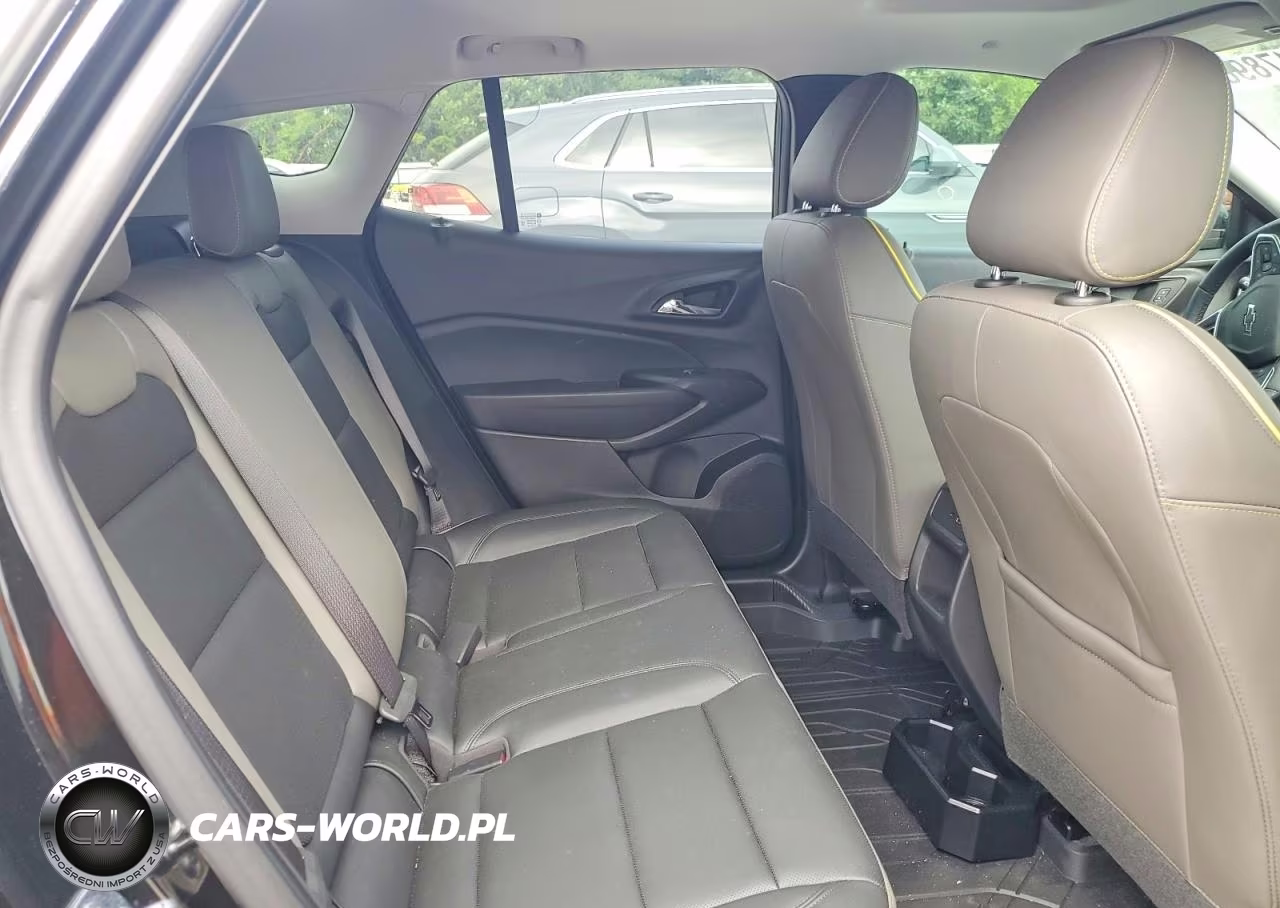 2025 Chevrolet Trax Activ VIN:KL77LKEP9SC269796 - 11