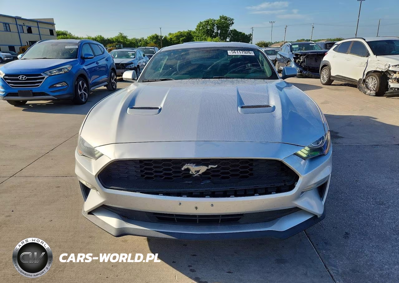 2018 Ford Mustang VIN:1FA6P8TH5J5135152 - 5